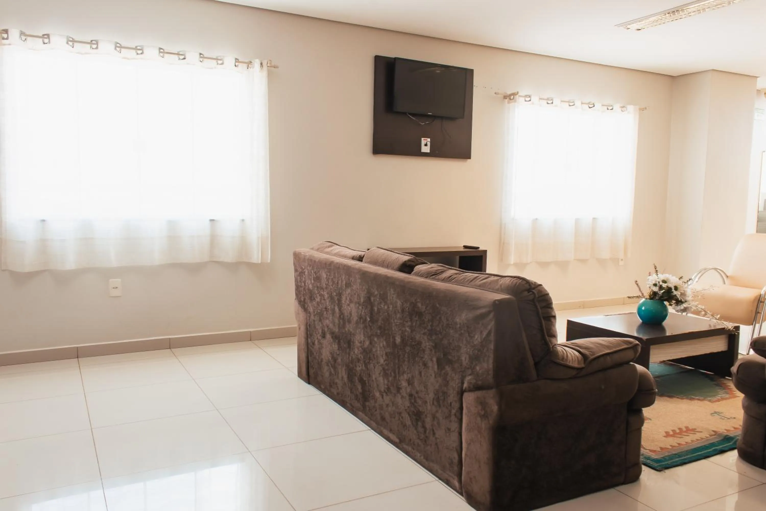 Living room in Atrium Express Hotels