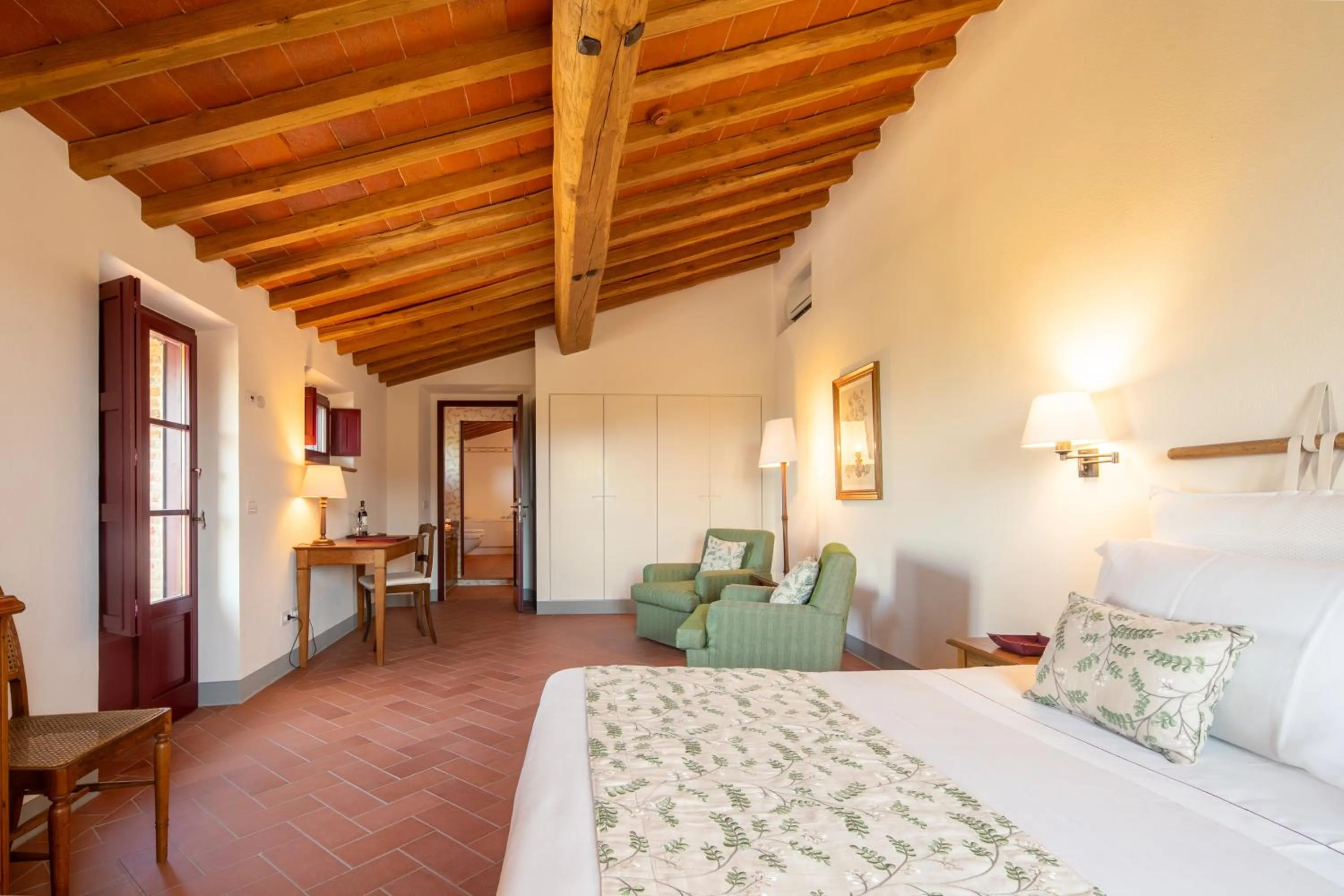 Bedroom, Bed in The Club House