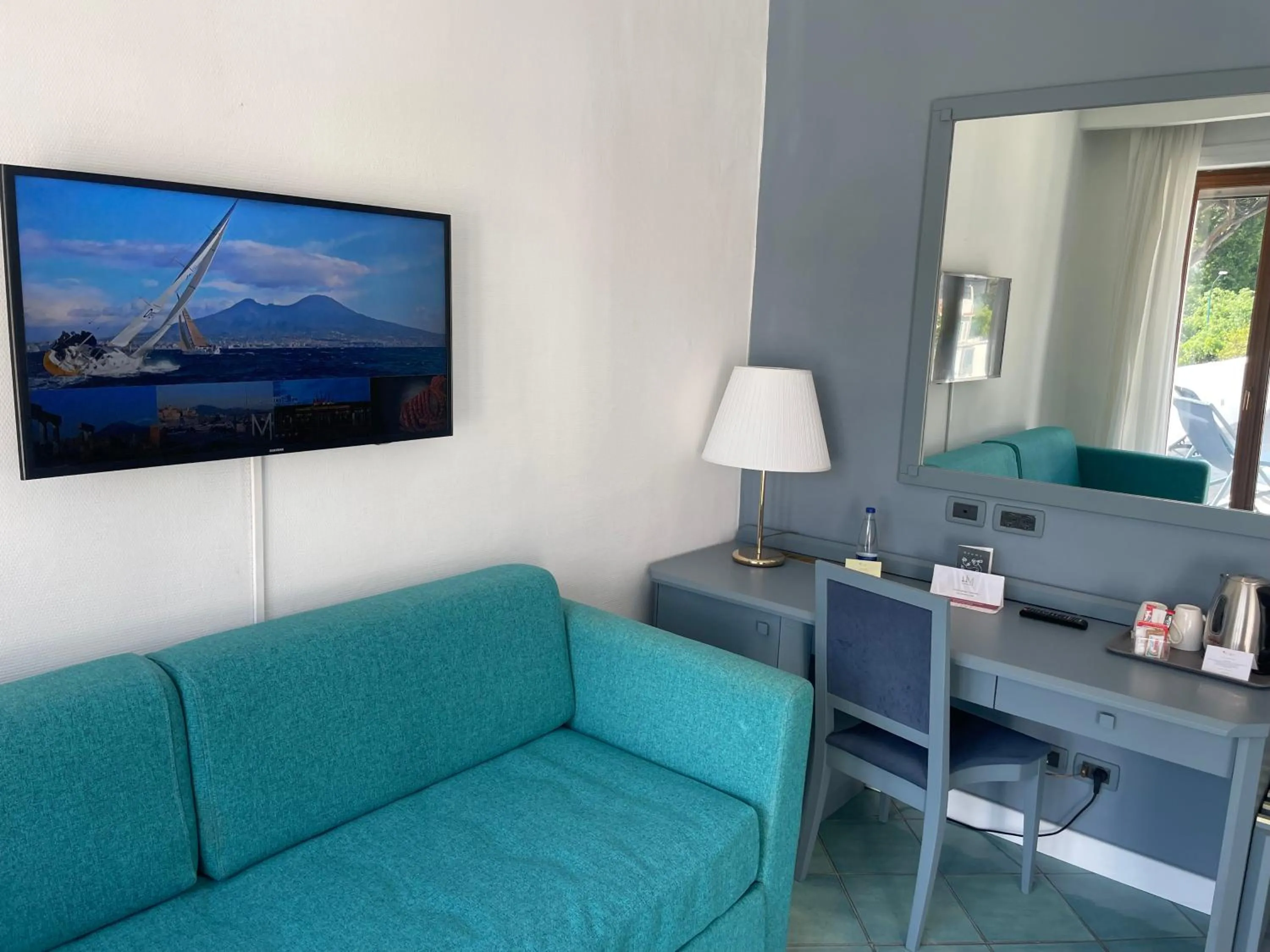 TV and multimedia in Hotel Marad