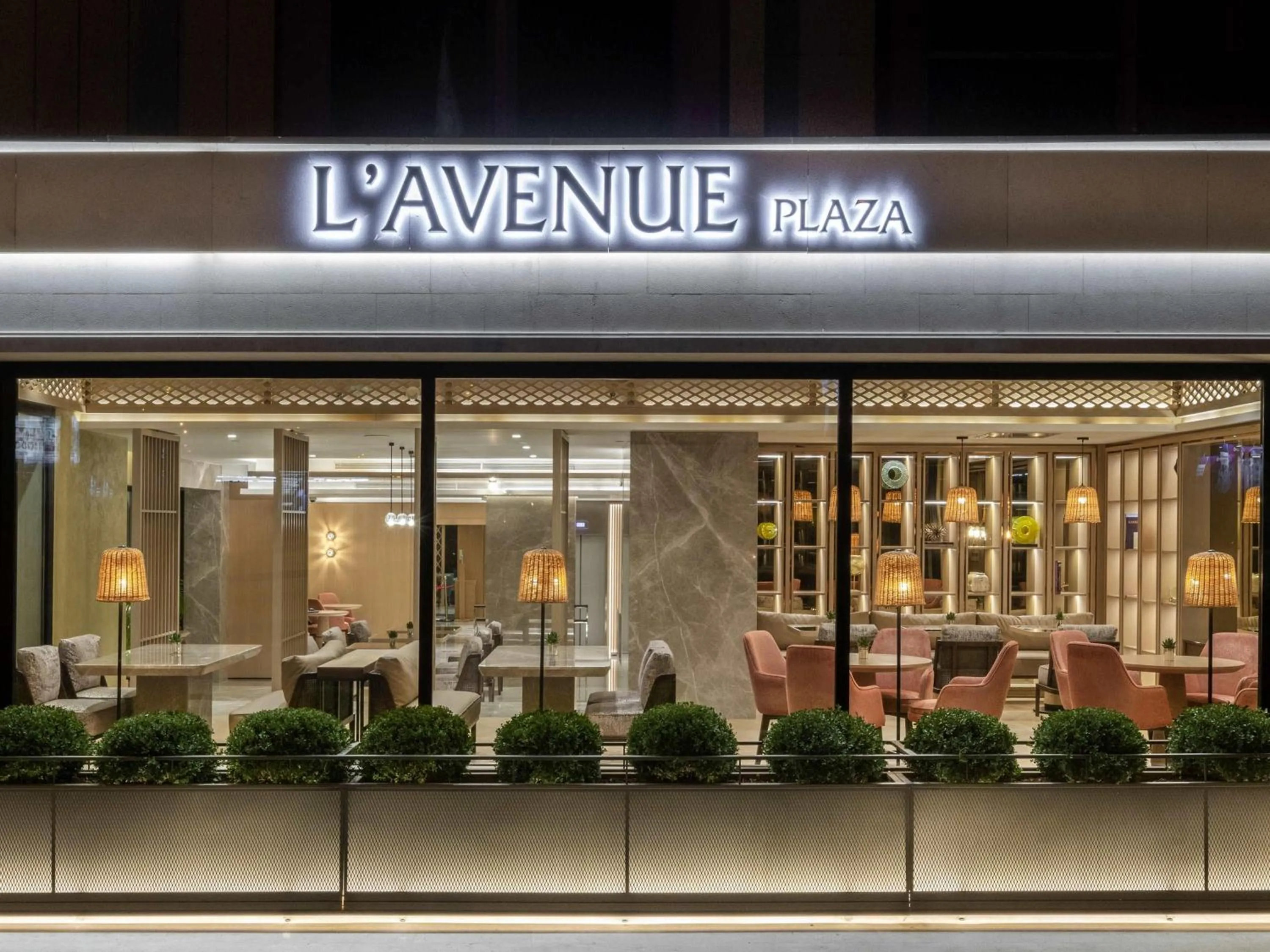 Restaurant/places to eat in Mövenpick Hotel Istanbul Bosphorus