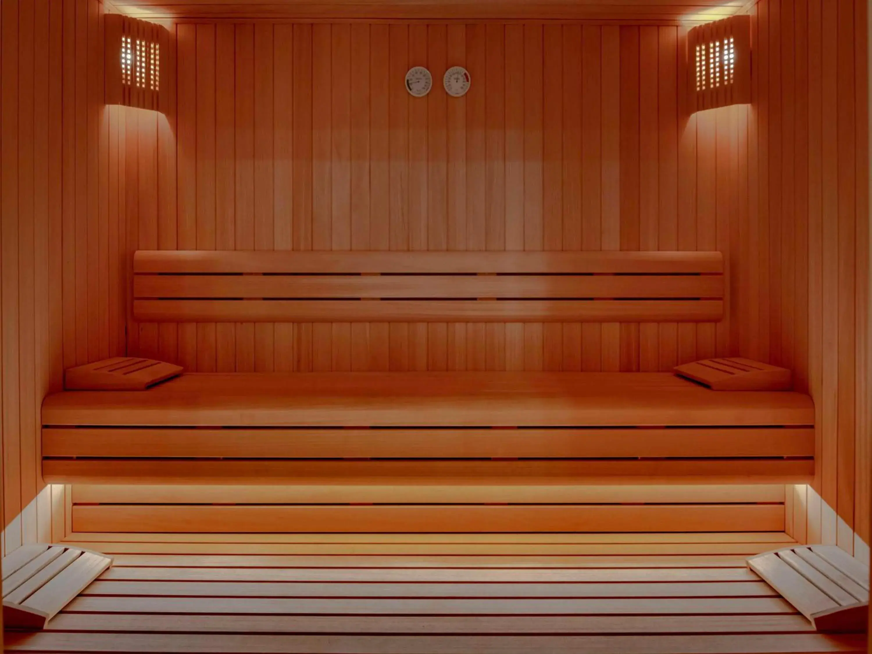 Spa and wellness centre/facilities in Mövenpick Hotel Istanbul Bosphorus Spa and wellness centre/facilities in Mövenpick Hotel Istanbul Bosphorus