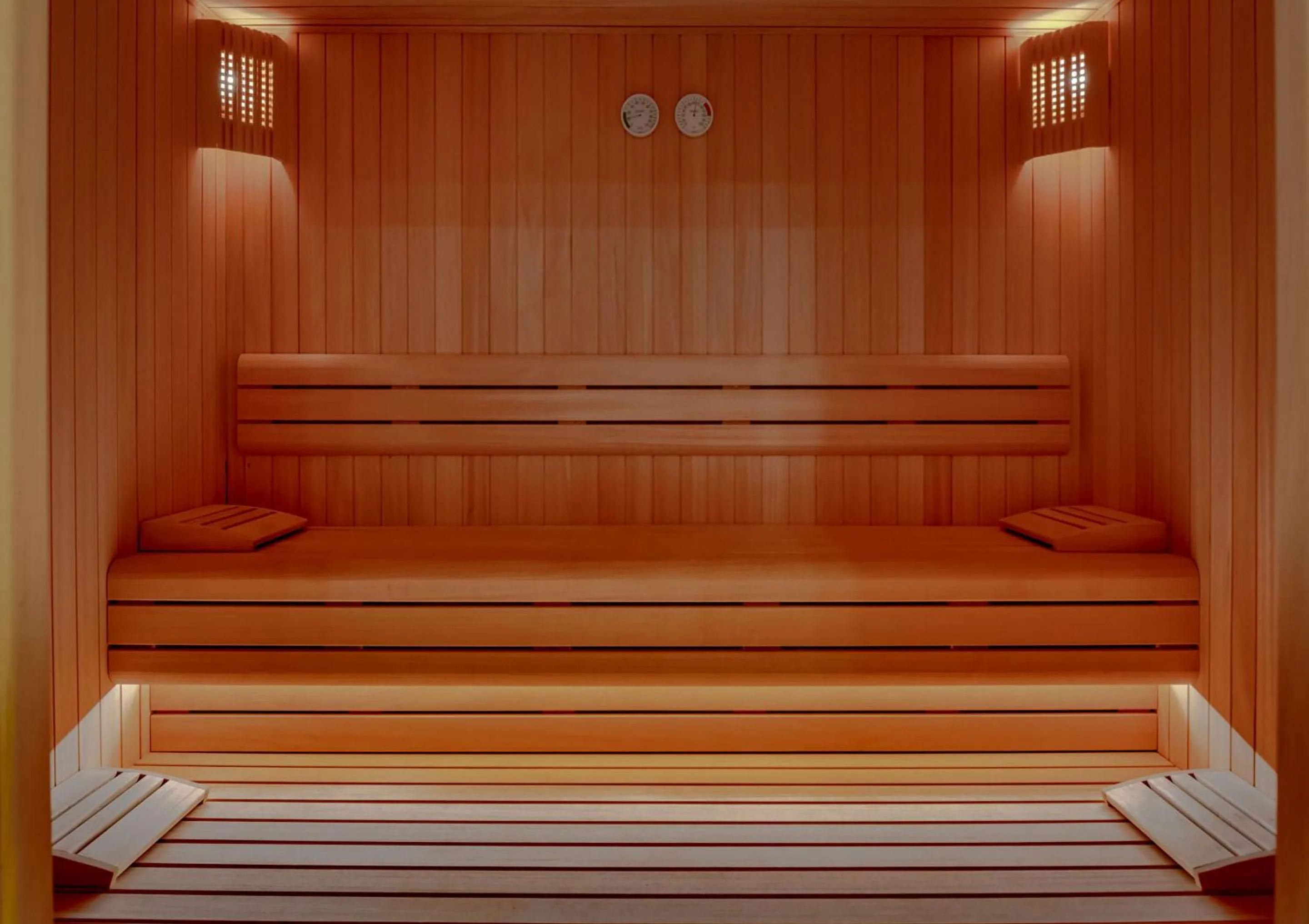 Sauna in Mövenpick Hotel Istanbul Bosphorus