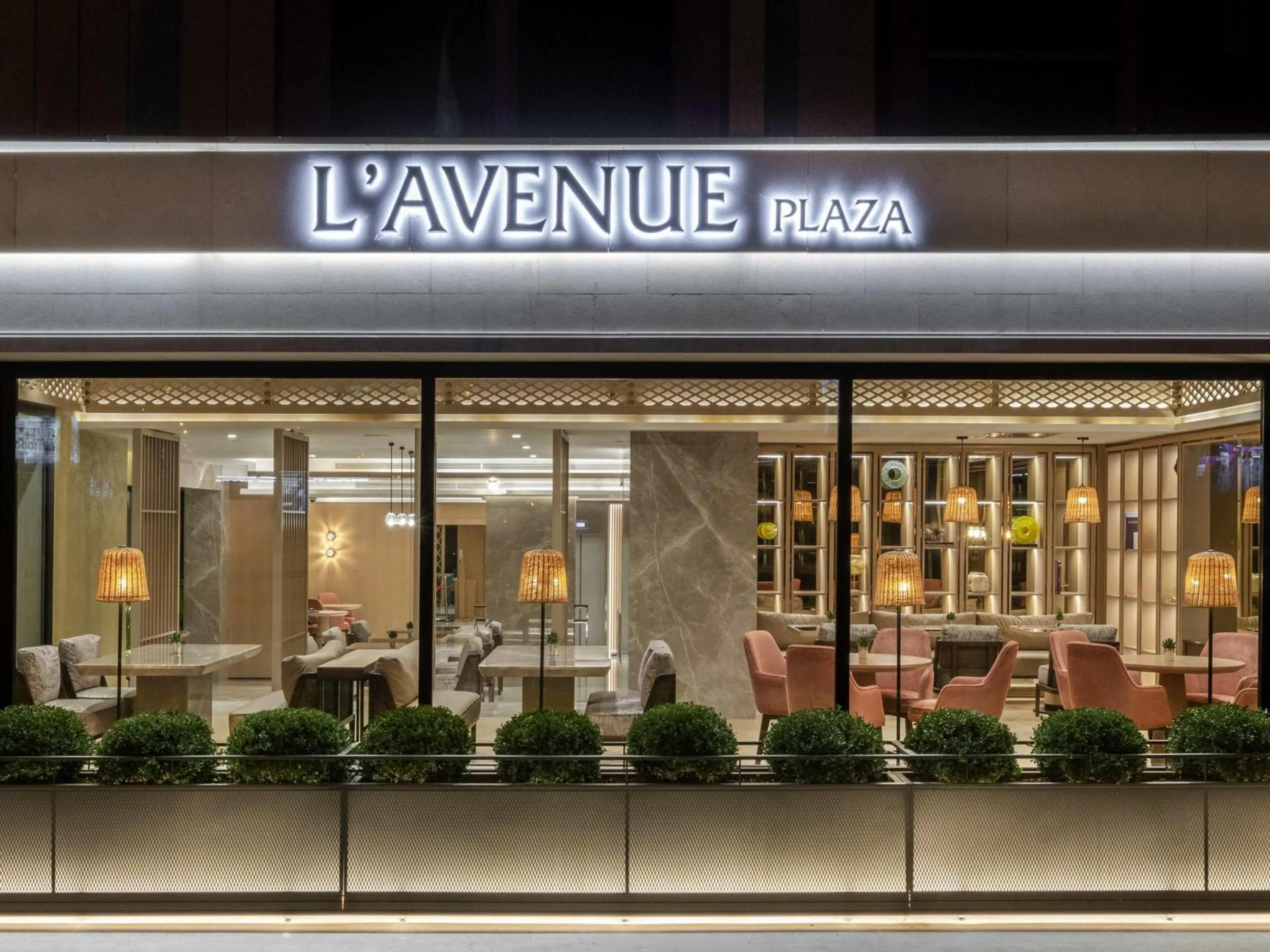 Restaurant/places to eat in Mövenpick Hotel Istanbul Bosphorus