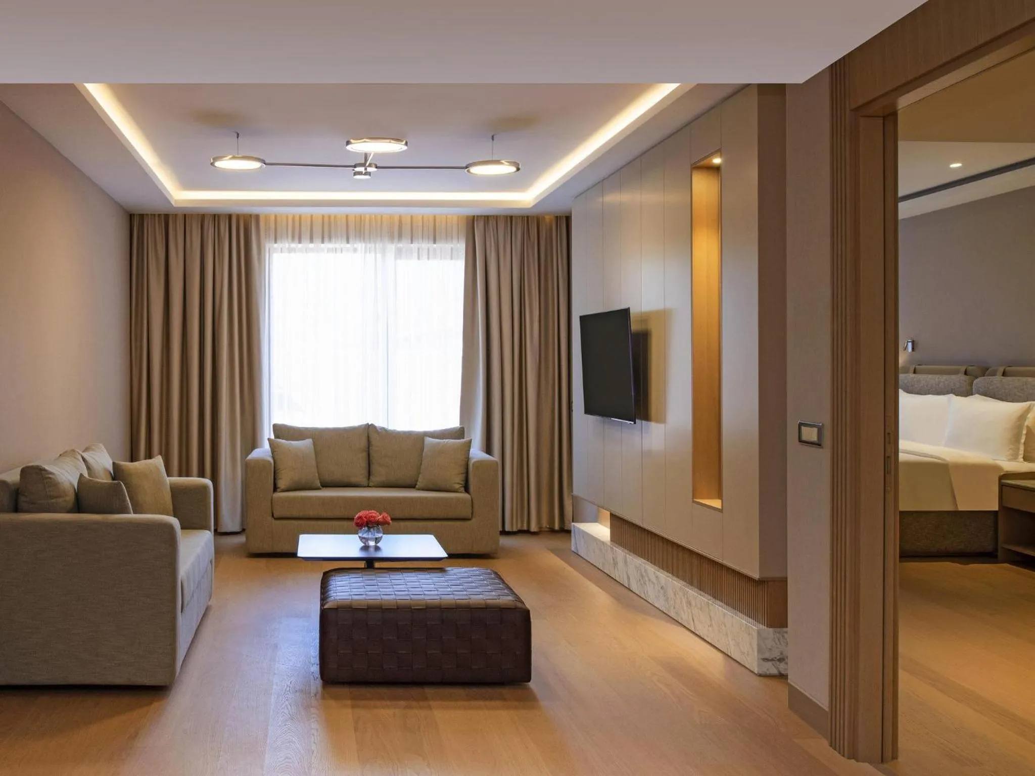 Photo of the whole room, Bed in Mövenpick Hotel Istanbul Bosphorus