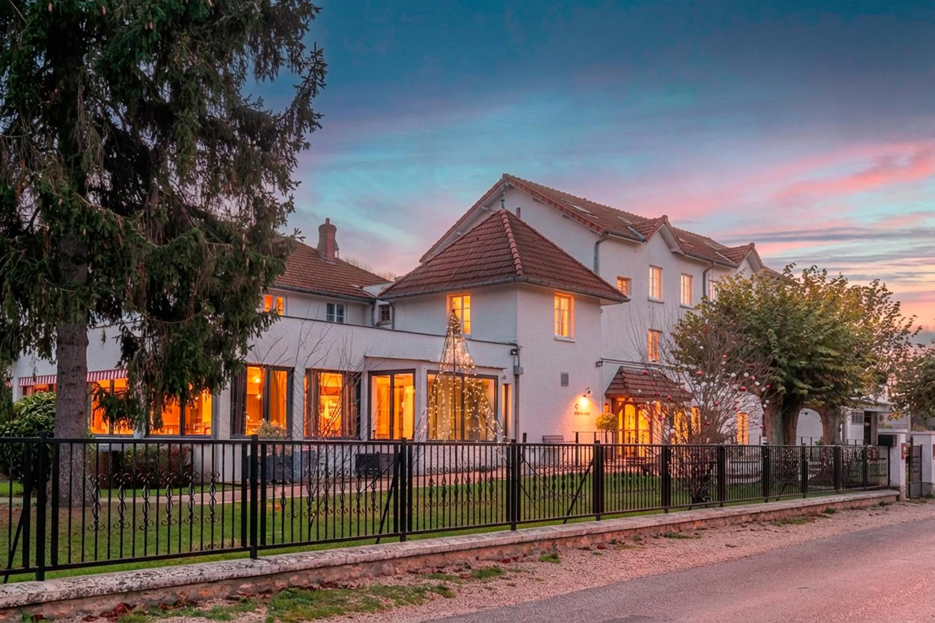 Property building in La Coudraie - Proche de Disneyland