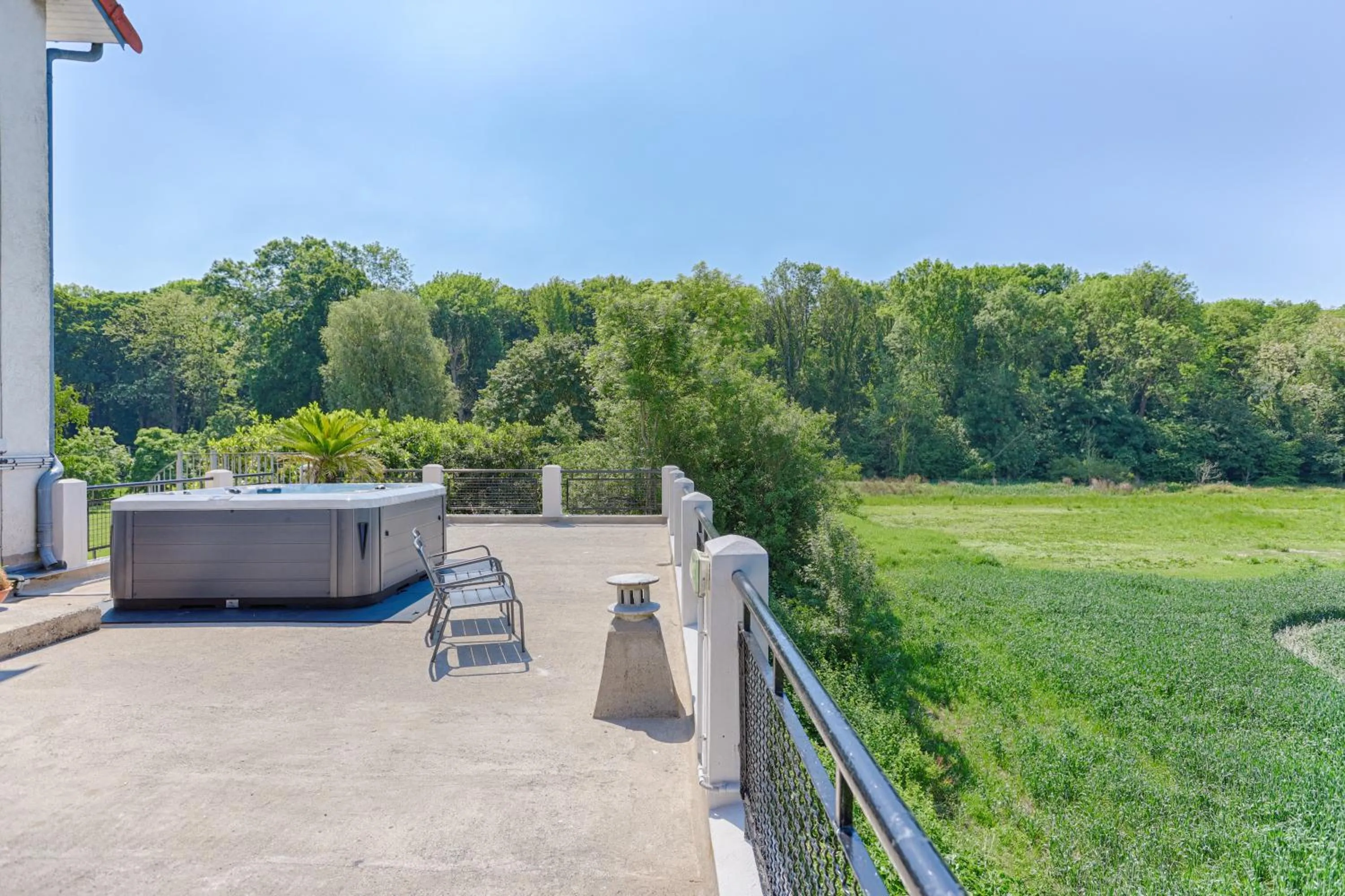 Patio in La Coudraie - Proche de Disneyland