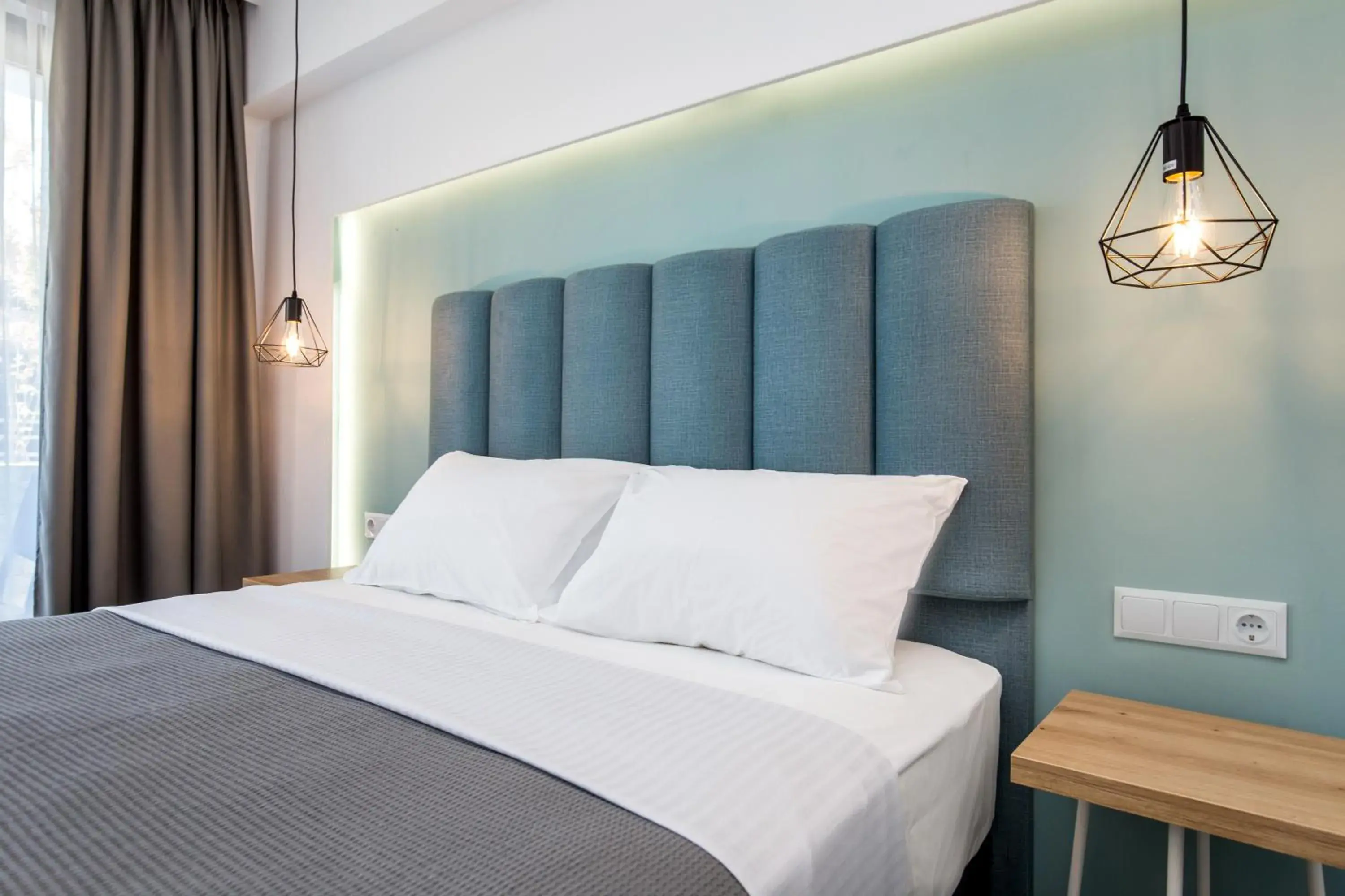 New Azzurro Deluxe New Azzurro Deluxe