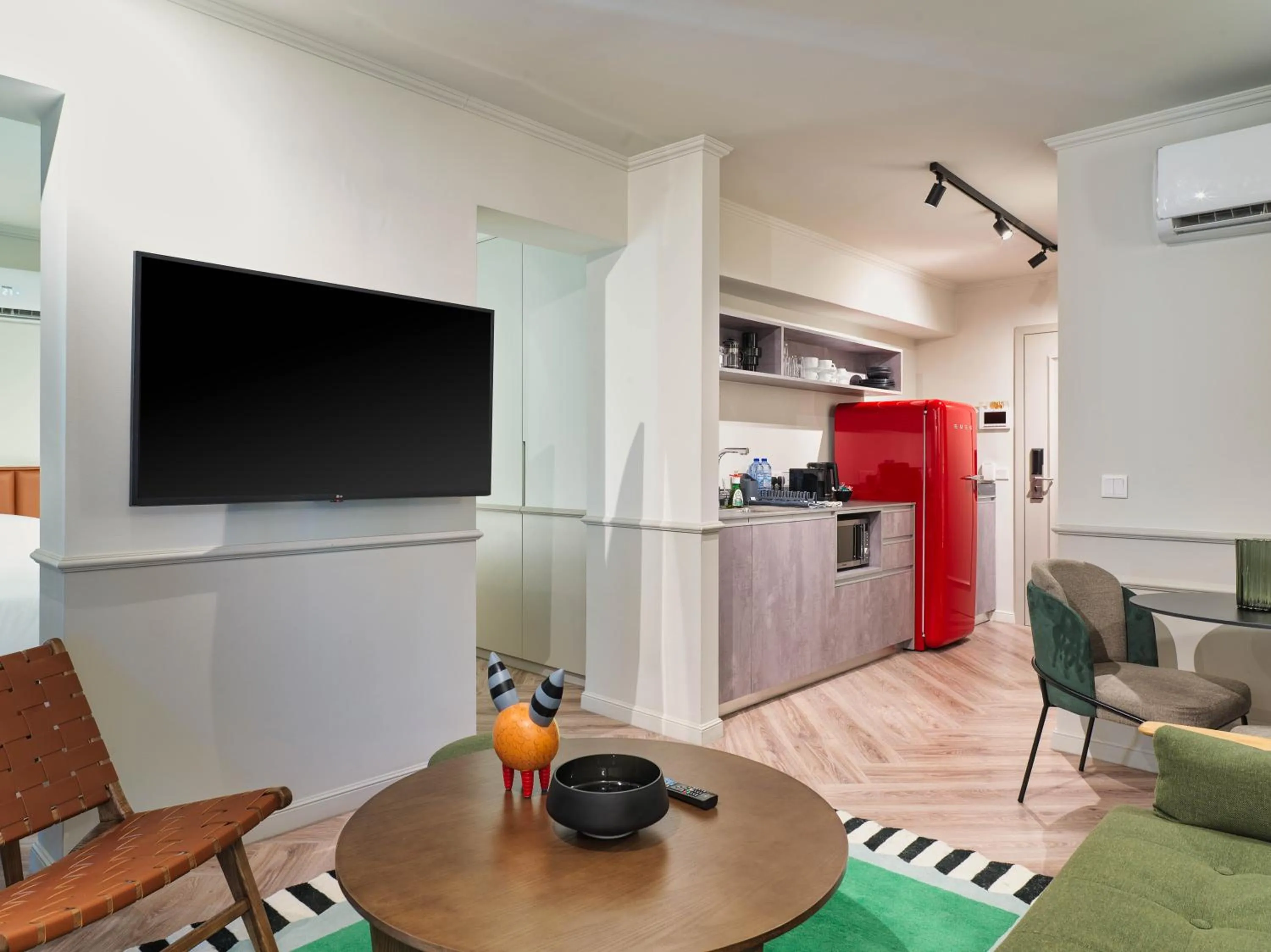 Kitchen or kitchenette in LIV The City Suites ADULTS ONLY