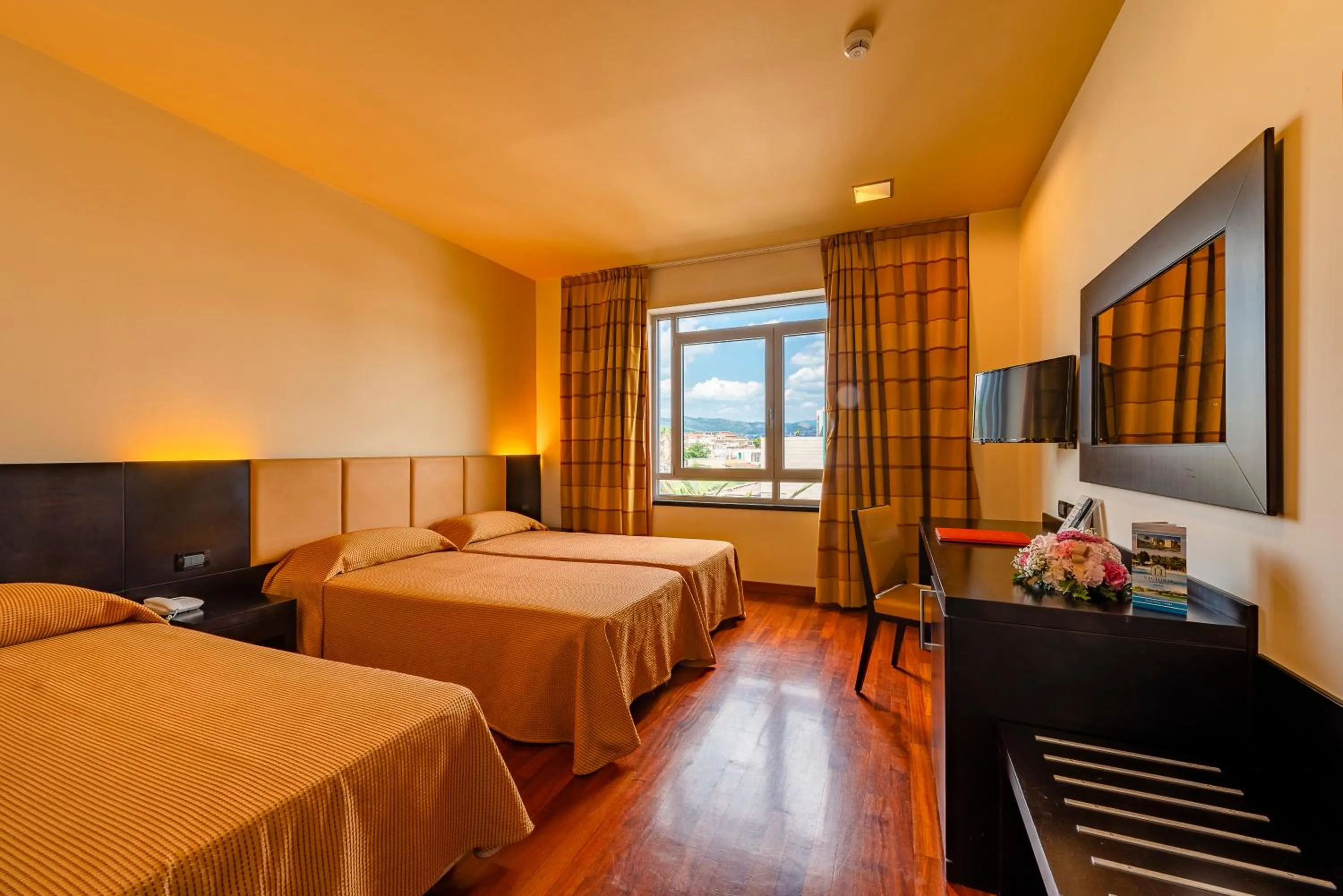 Bedroom, Bed in Victoria Terme Hotel