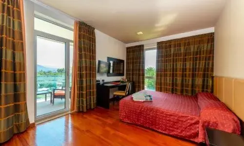 Bed in Victoria Terme Hotel Bed in Victoria Terme Hotel