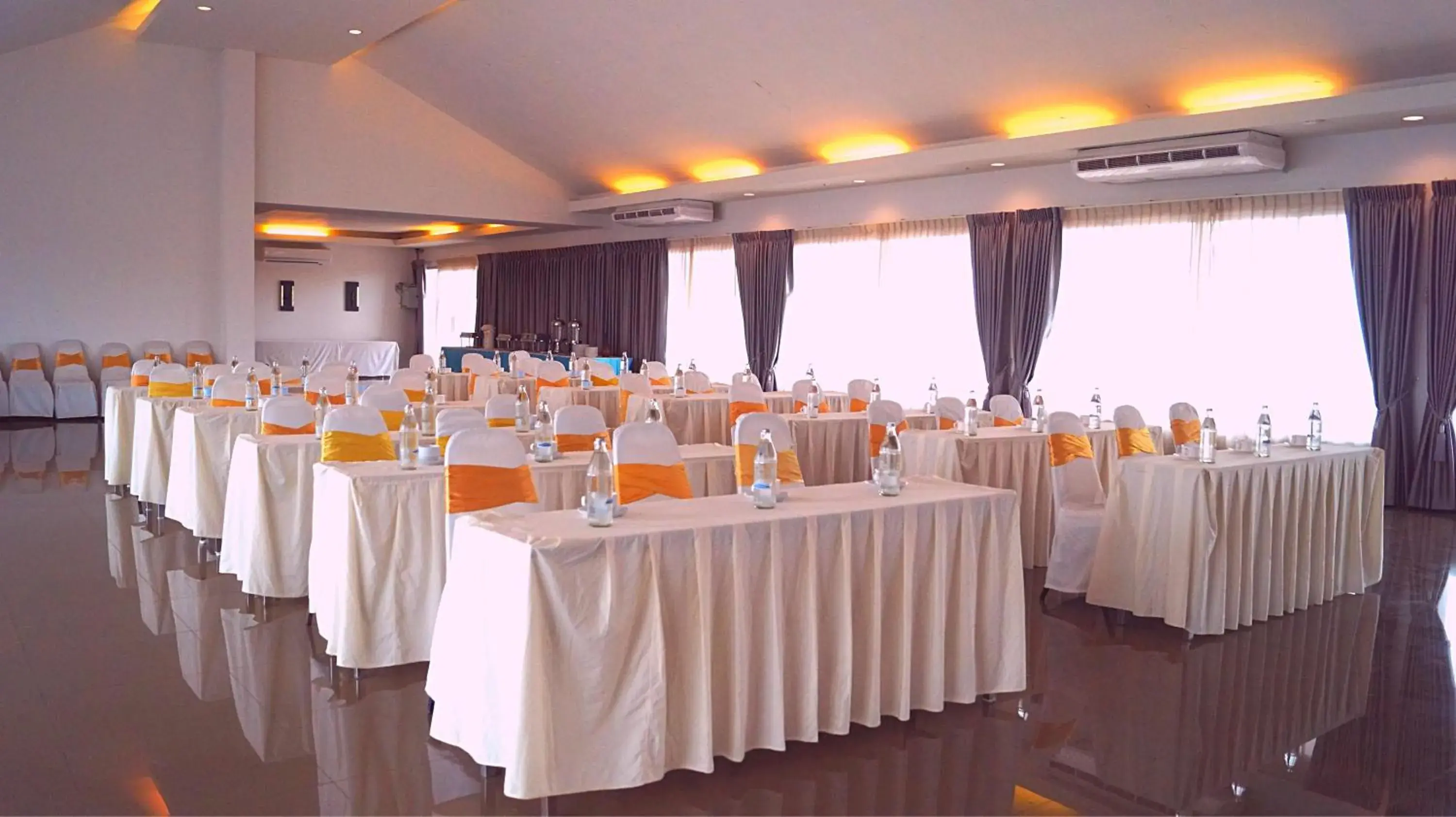 Banquet/Function facilities in ShriGo Resort & Spa Pattaya