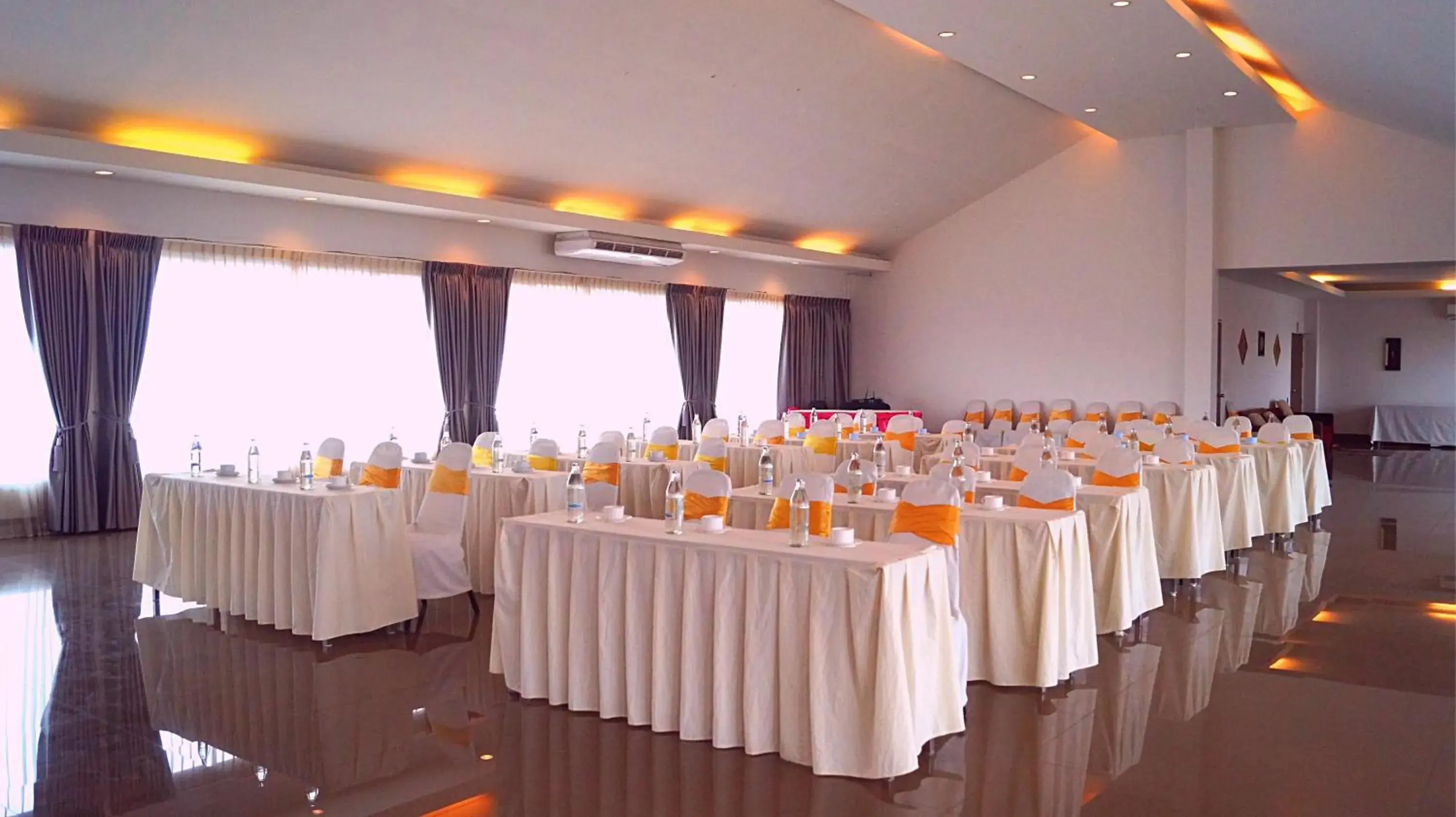 Banquet/Function facilities in ShriGo Resort & Spa Pattaya