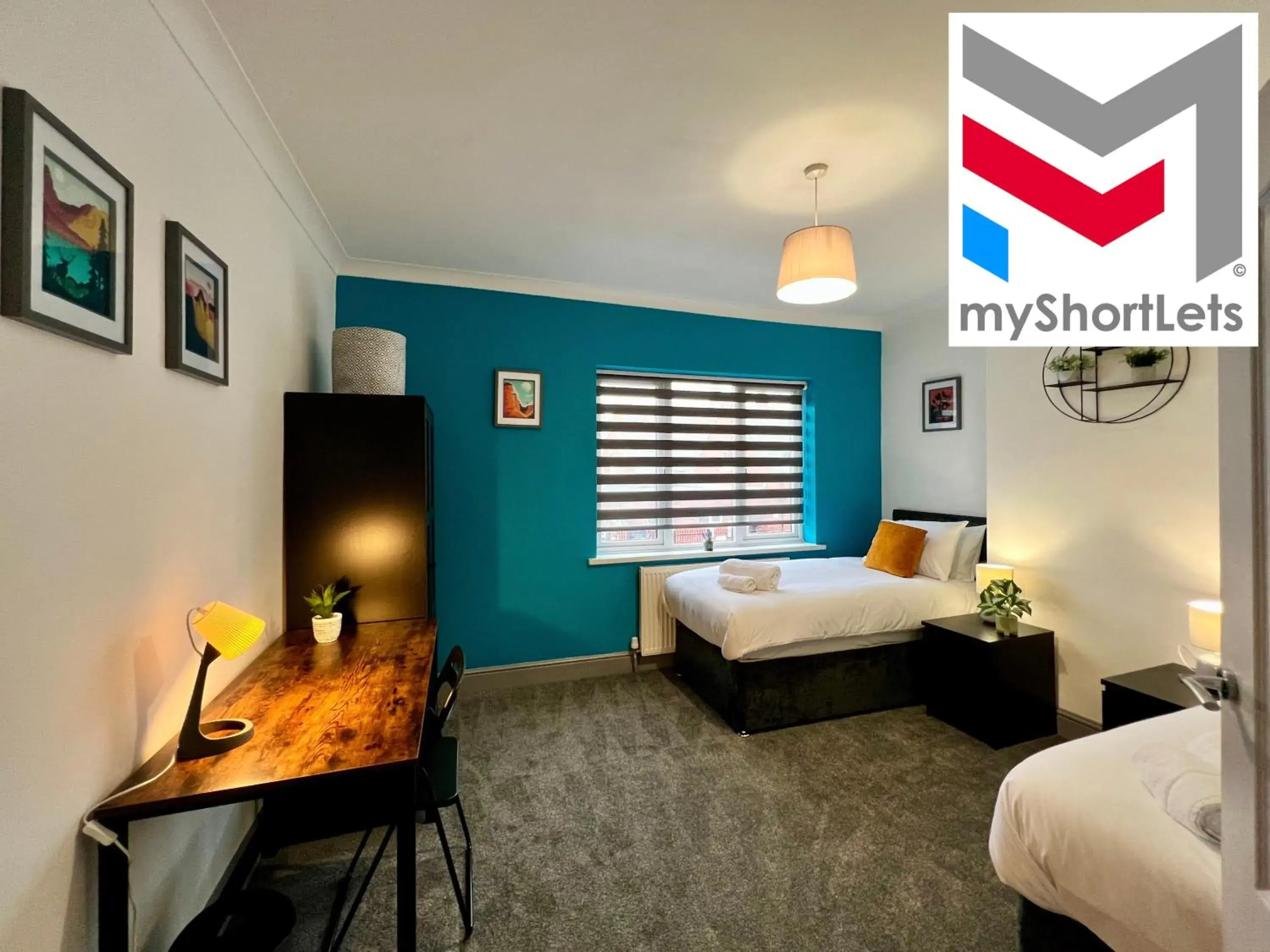 Bramhall House - Great for Contractors or Family Holidays Bramhall House - Great for Contractors or Family Holidays