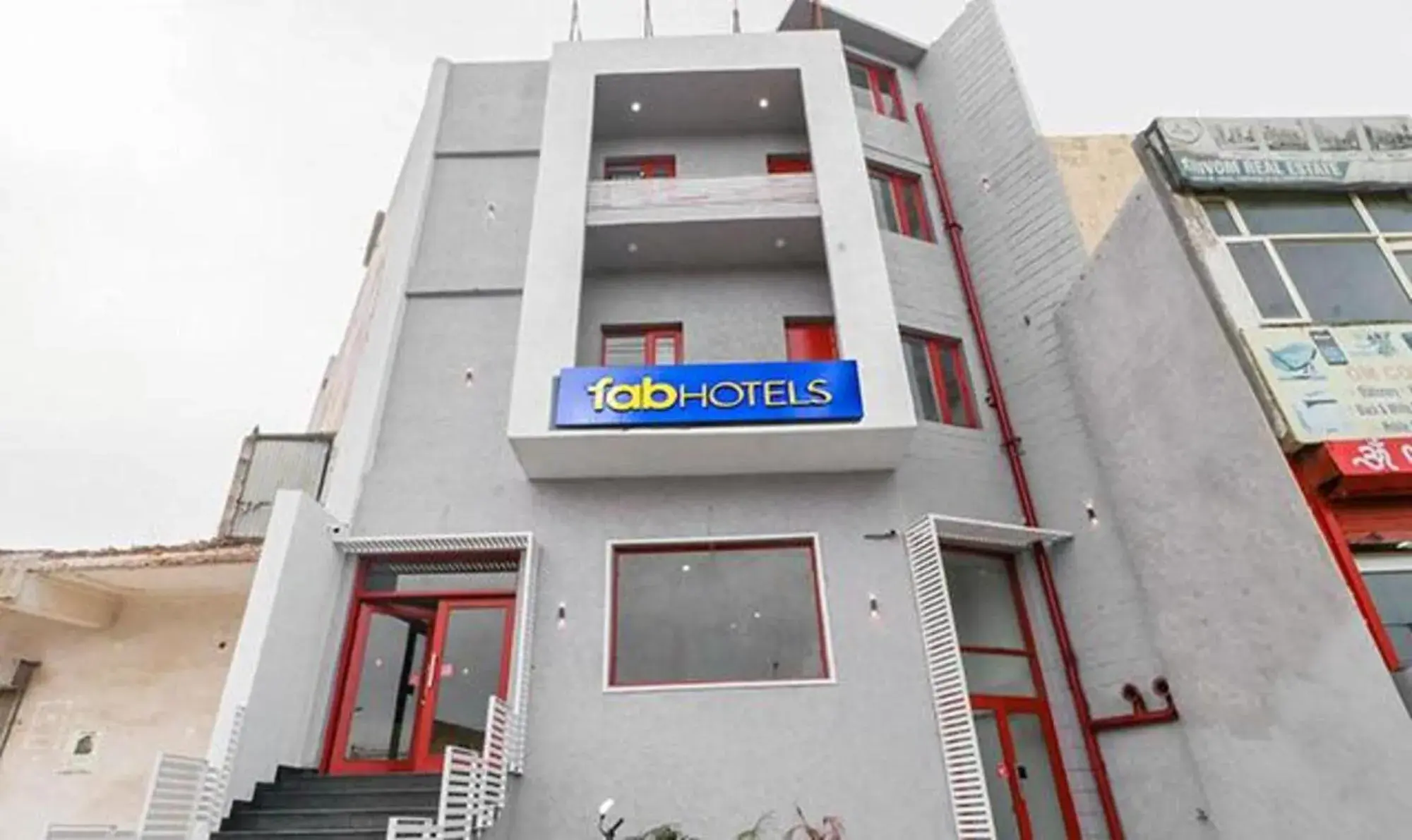Property building in FabHotel NH7 Property building in FabHotel NH7