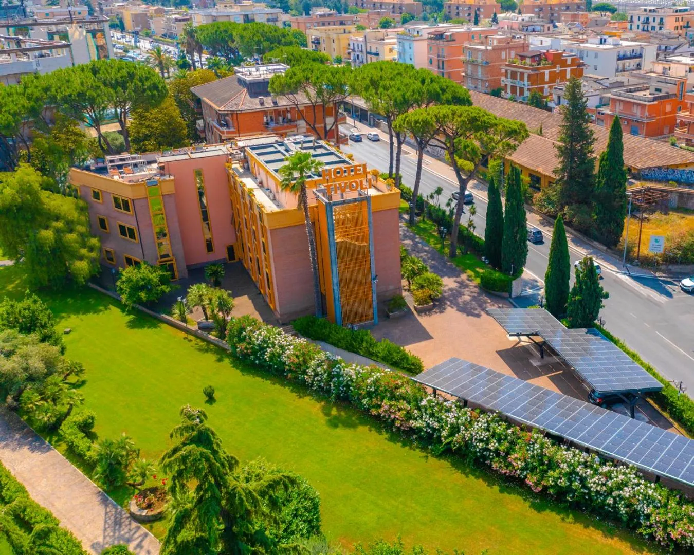 Bird's eye view in Hotel Tivoli