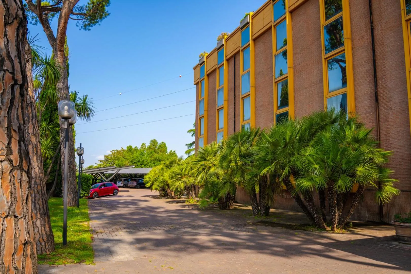 Parking in Hotel Tivoli