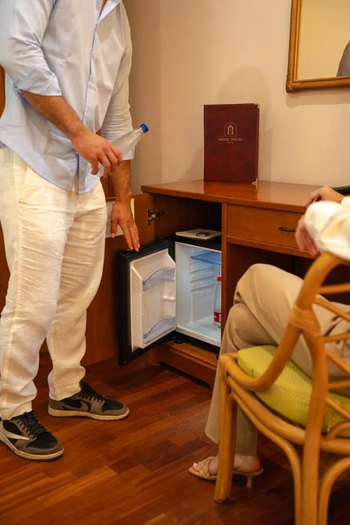 minibar in Hotel Tivoli