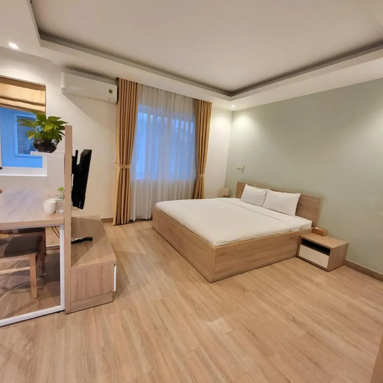 View (from property/room), Bed in Simmi 4 Hotel & Apartment Near SECC View (from property/room), Bed in Simmi 4 Hotel & Apartment Near SECC