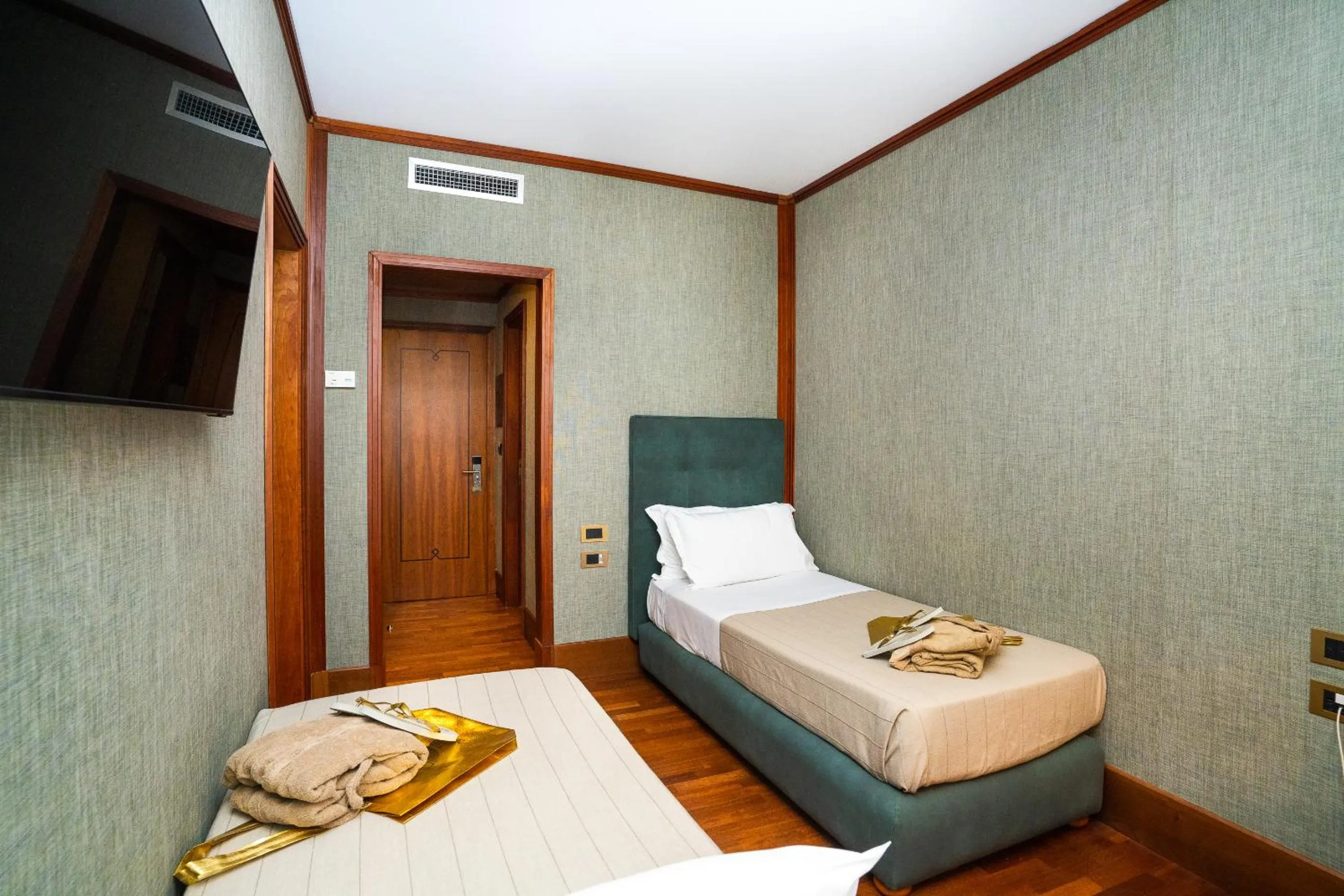 Bedroom, Bed in Grand Hotel Duca D'Este