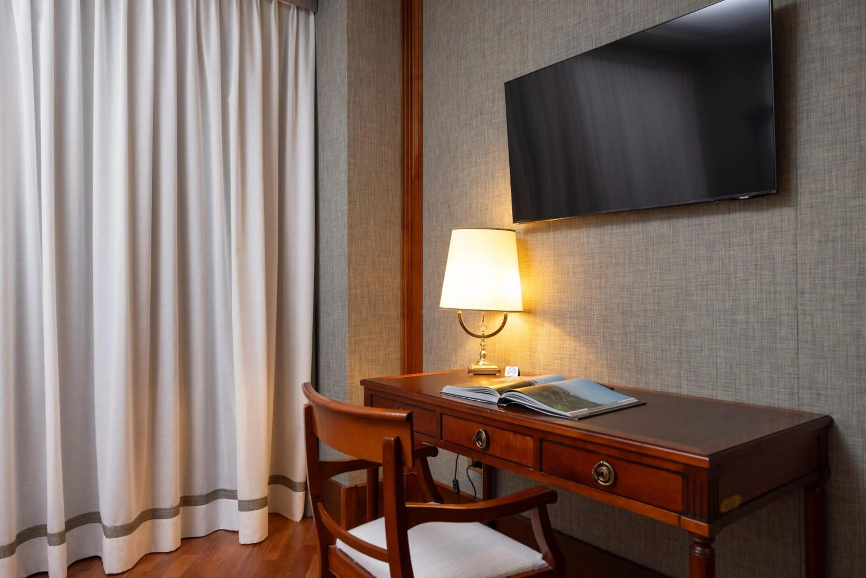 Bedroom in Grand Hotel Duca D'Este