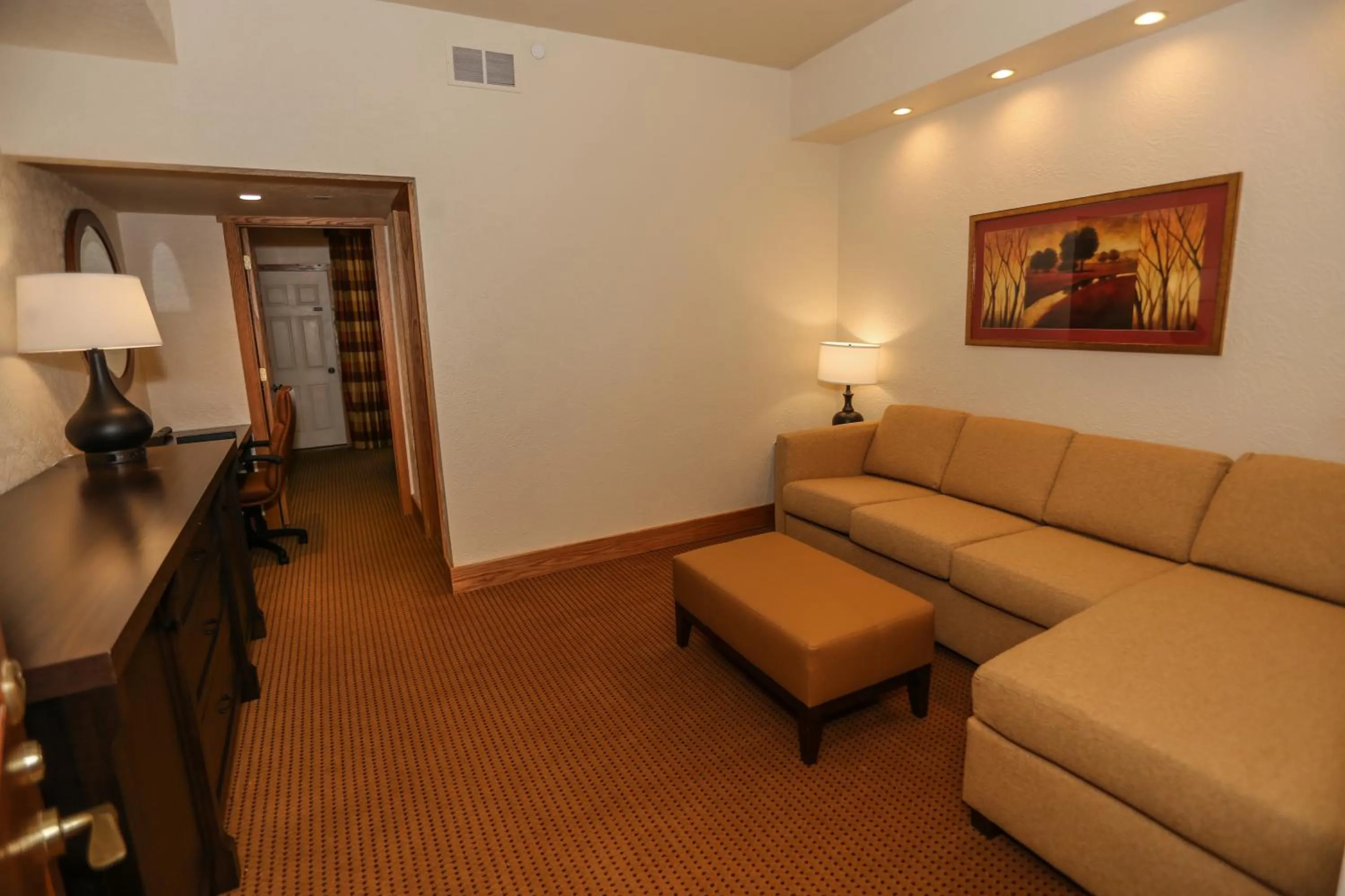 Living room in Slopeside Hotel by Seven Springs Resort