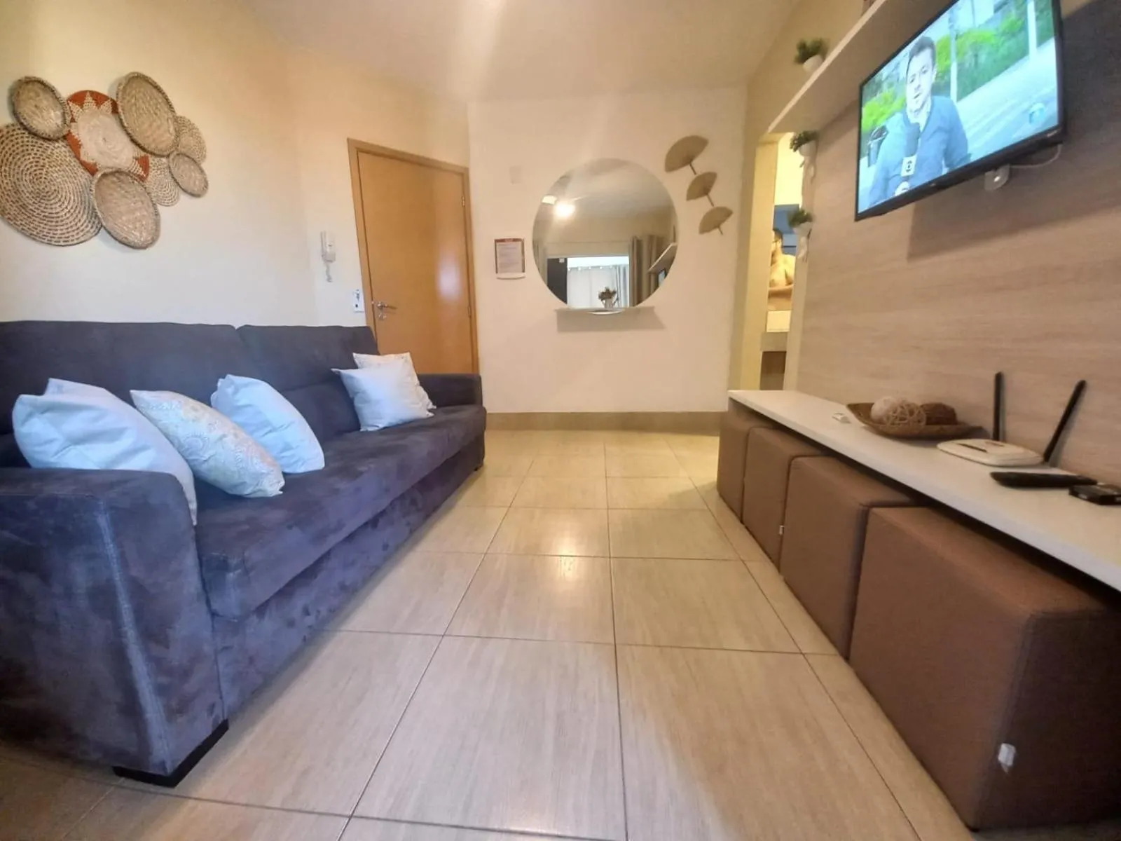 Apartamento com varanda gourmet e churrasqueira Caldas Nova