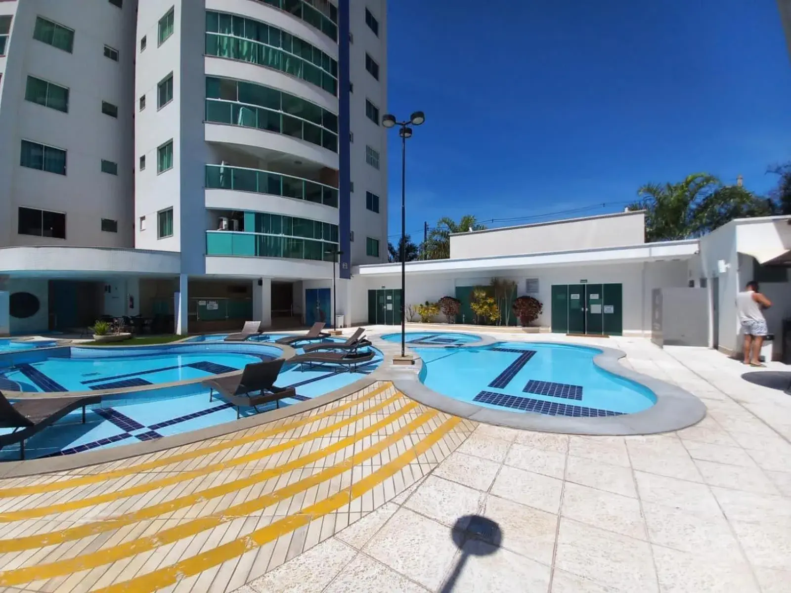 Apartamento com varanda gourmet e churrasqueira Caldas Nova Apartamento com varanda gourmet e churrasqueira Caldas Nova