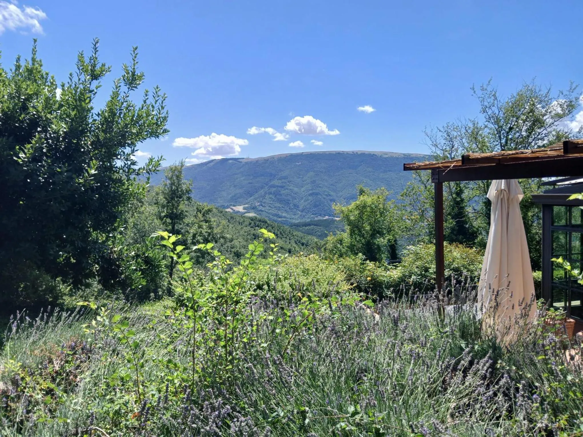 Mountain view in La Tavola Dei Cavalieri