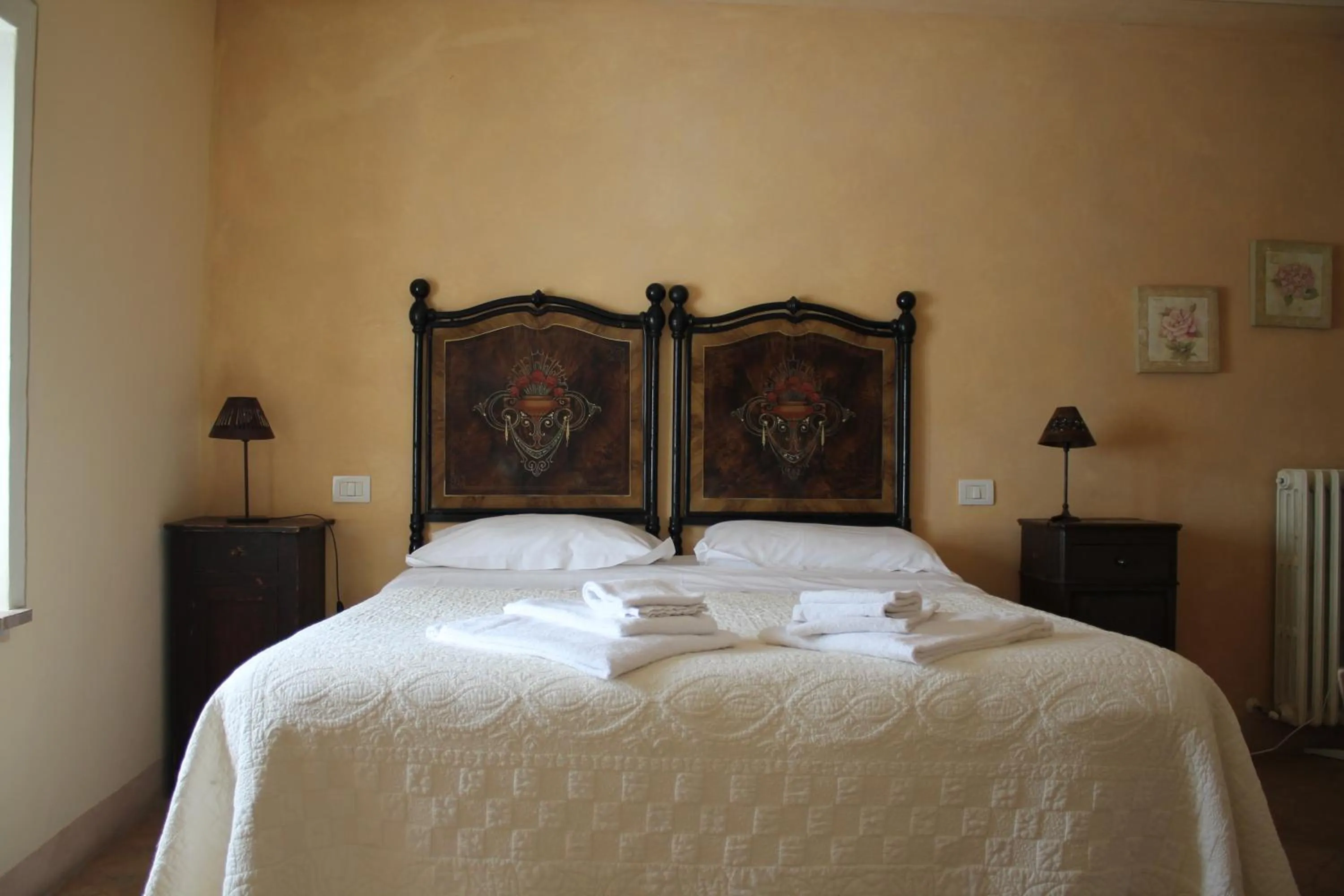 Bed in La Tavola Dei Cavalieri