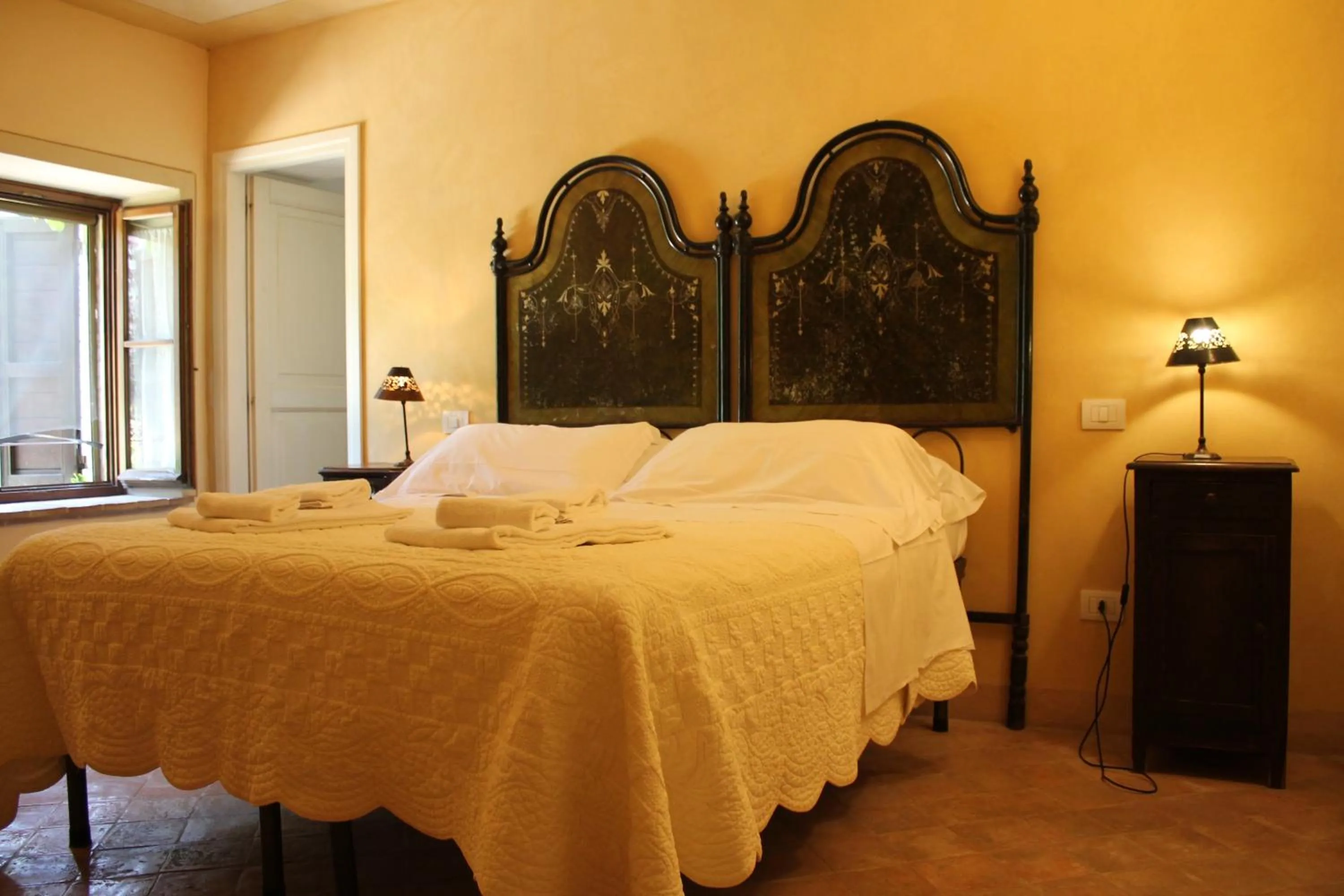 Bed in La Tavola Dei Cavalieri