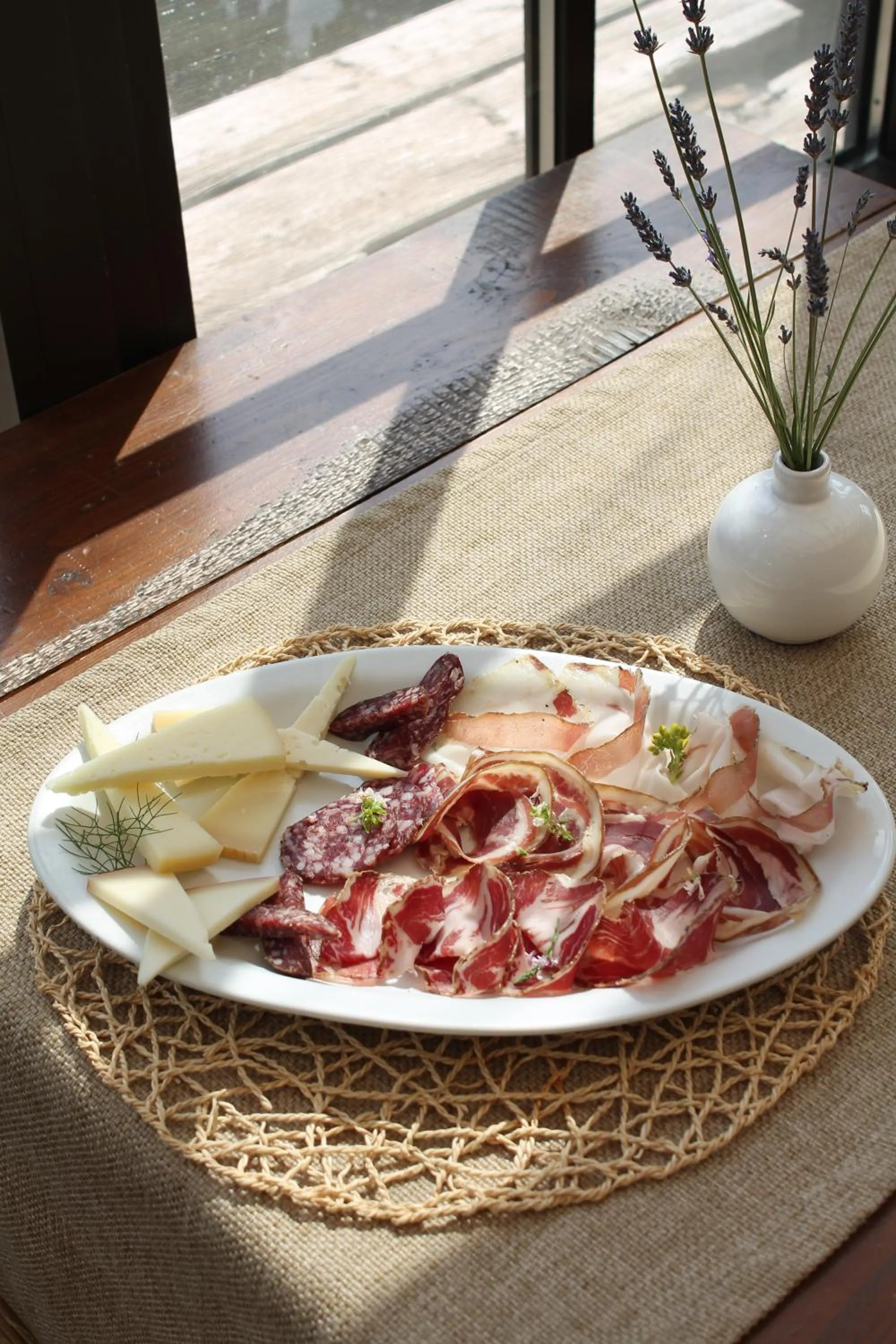 La Tavola Dei Cavalieri