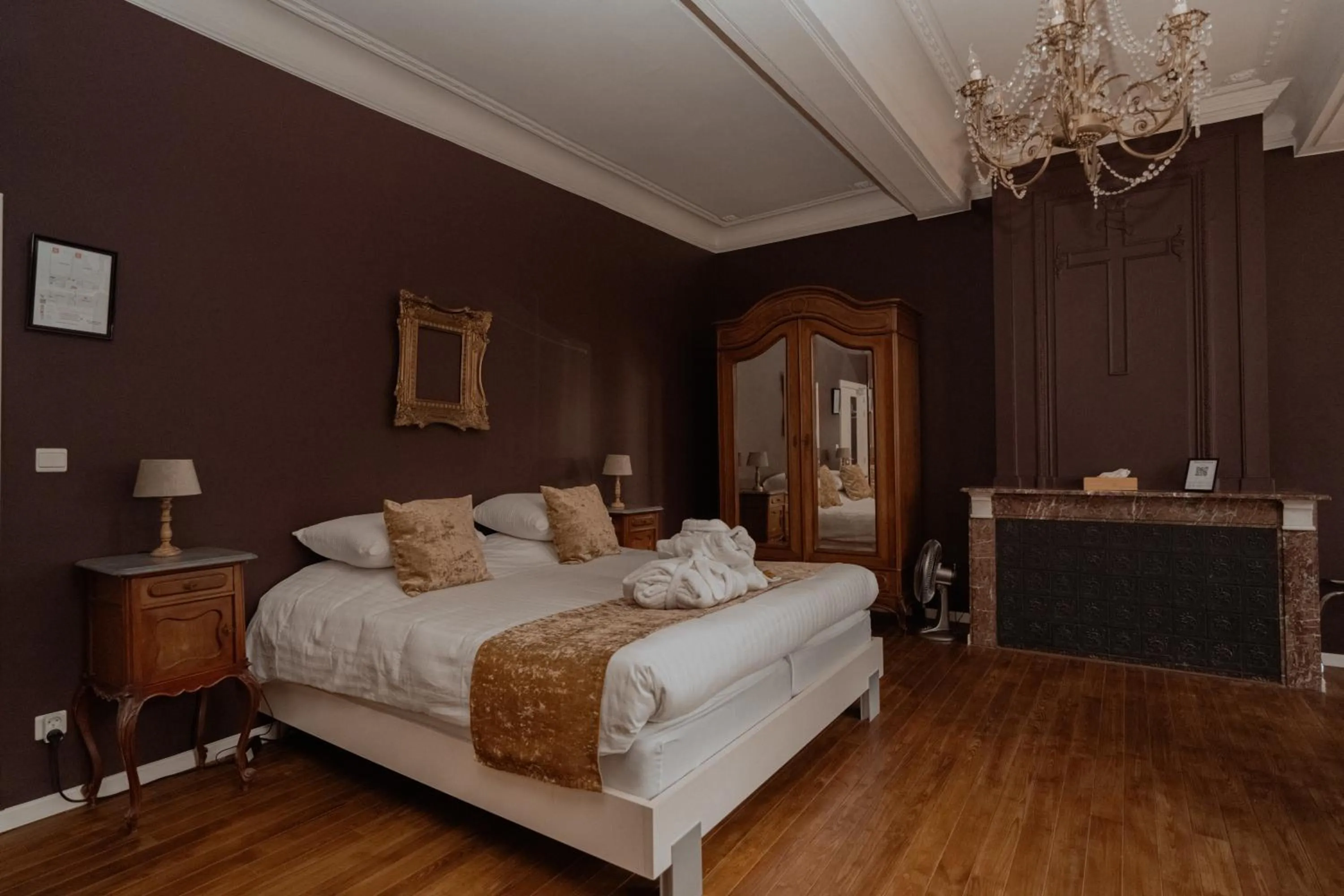 Bed in Hotel Restaurant Steenhuyse