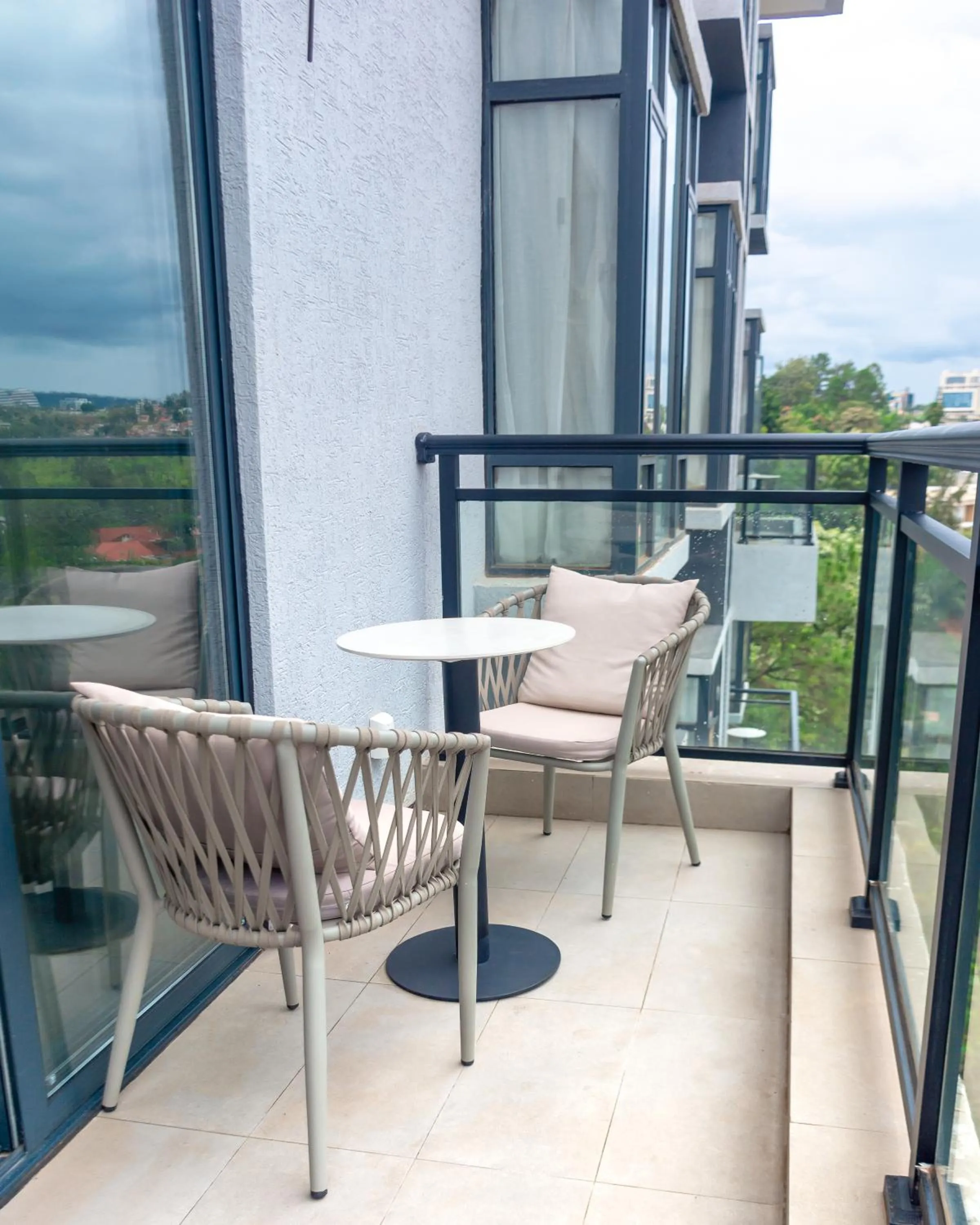 Day in Elizabeth Golf Apartment by Link