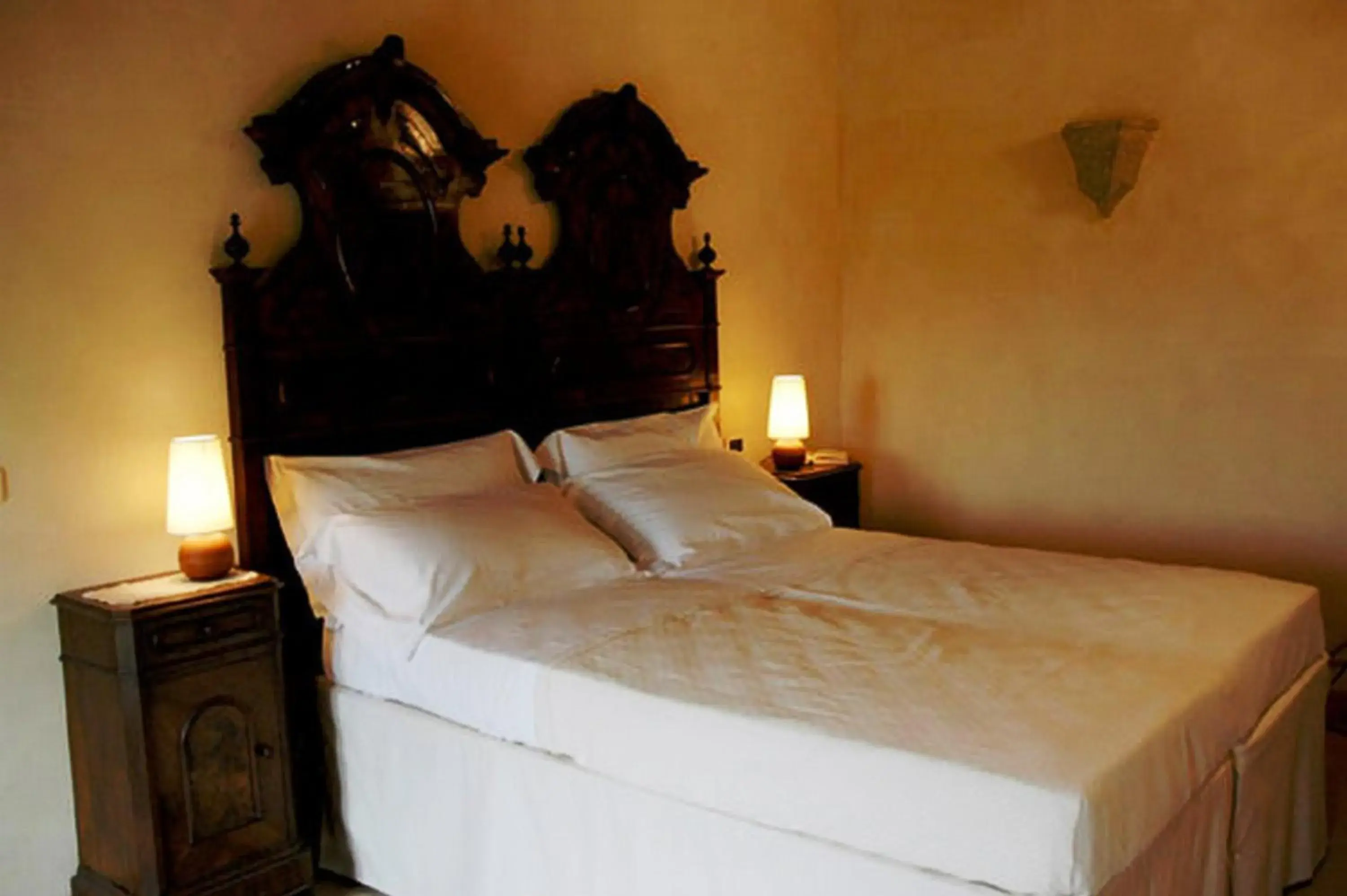 Classic Double or Twin Room in Agriturismo Monastero Di San Biagio Classic Double or Twin Room in Agriturismo Monastero Di San Biagio