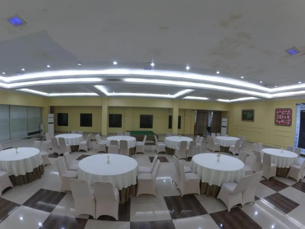 Business facilities in Anaya Hotel and Ballroom