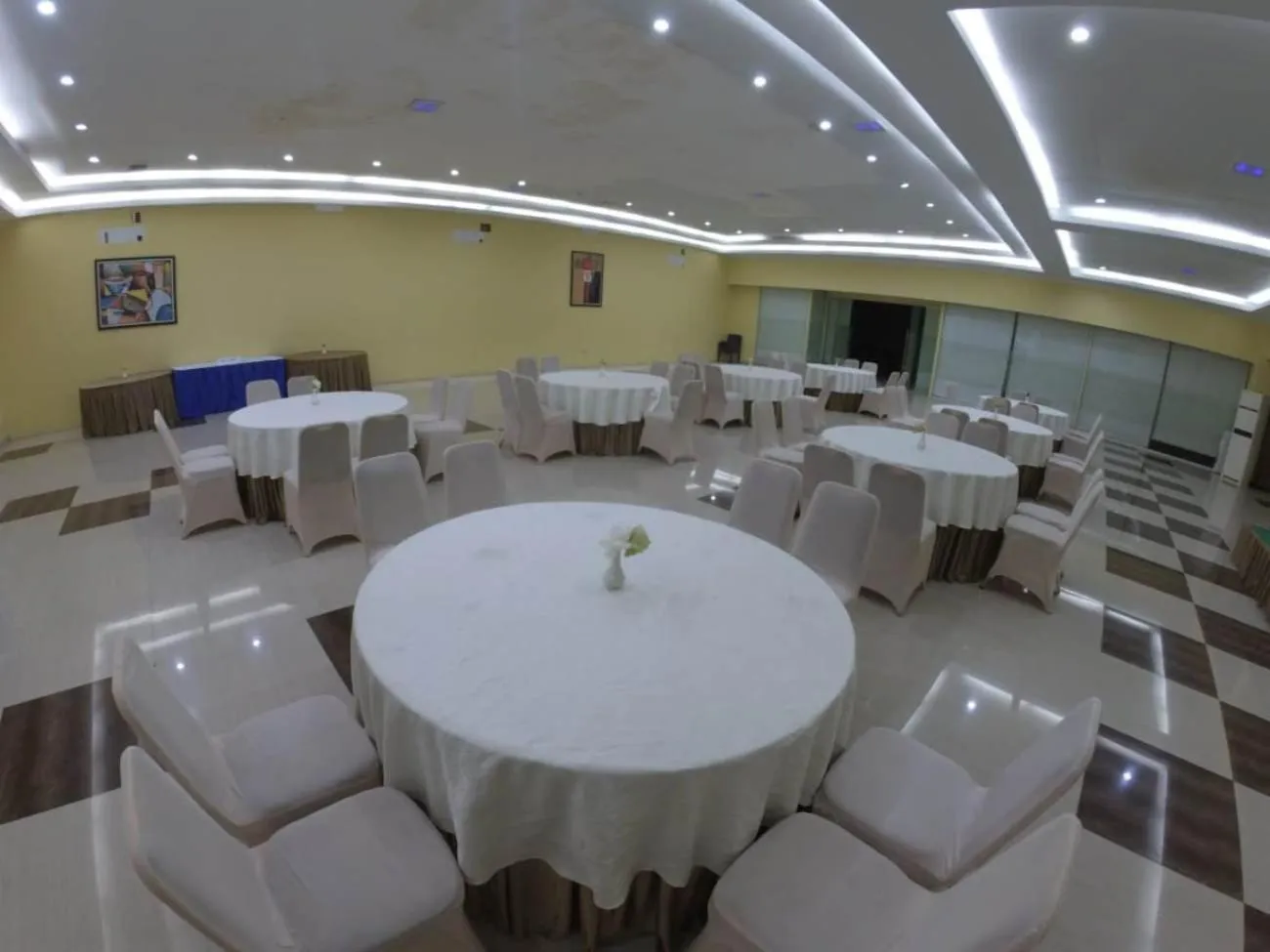 Business facilities in Anaya Hotel and Ballroom