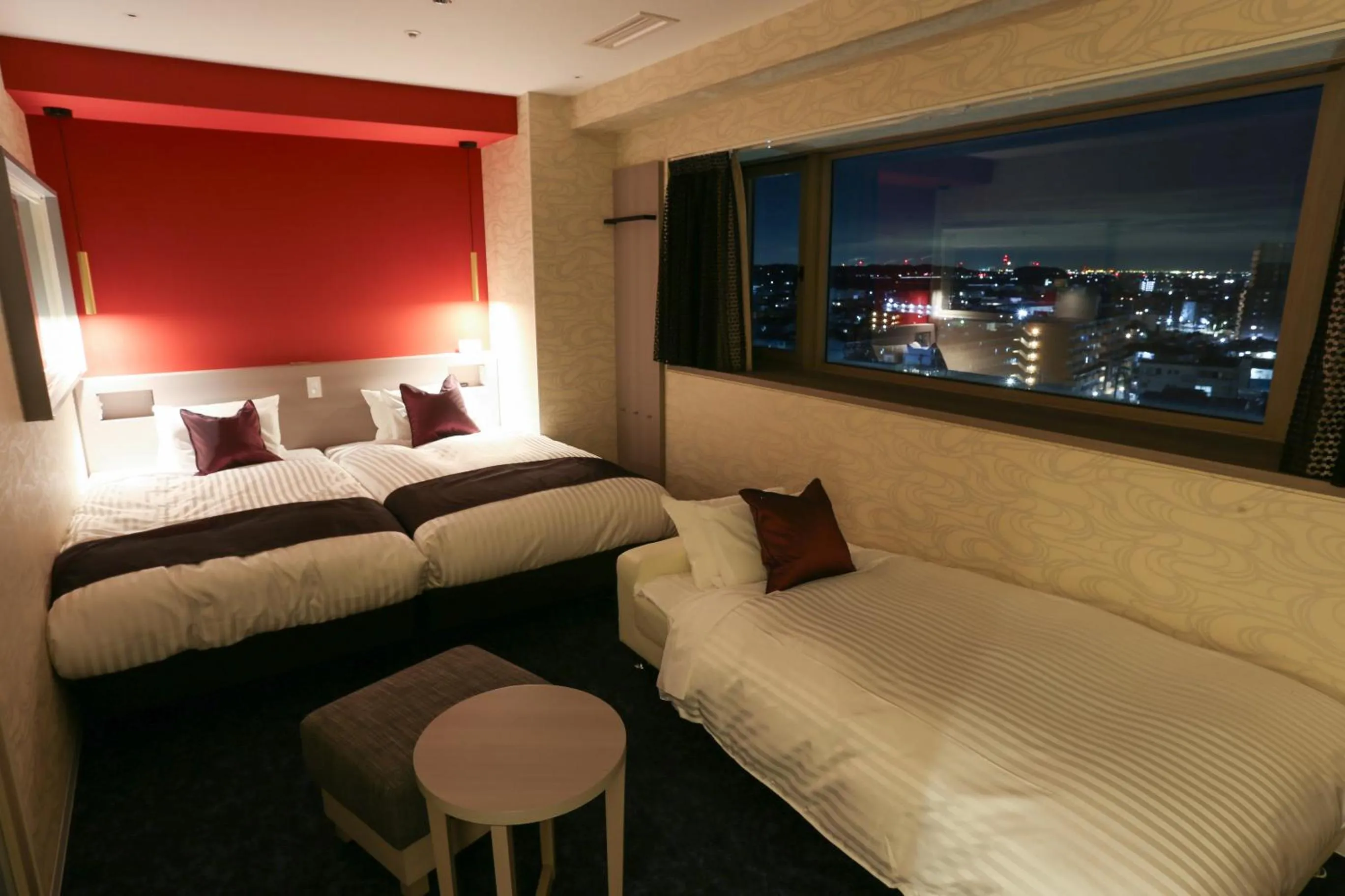 Bed in Hotel Castle Inn Suzuka