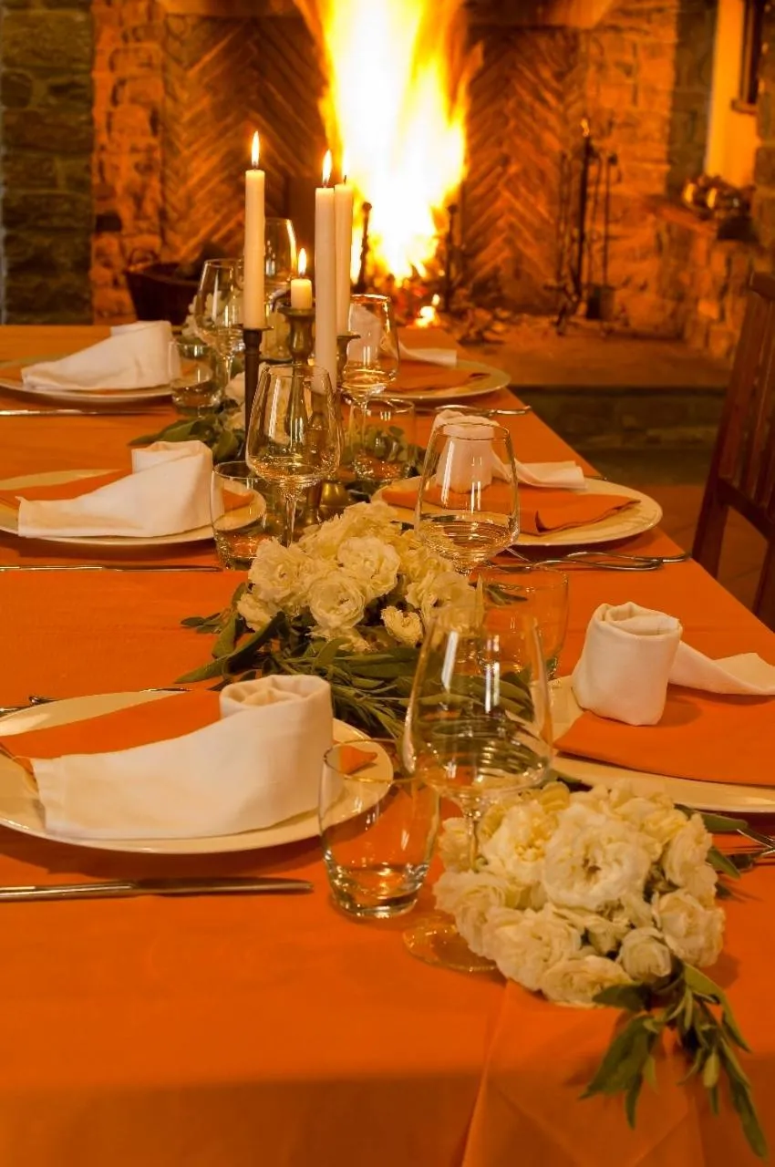 Restaurant/places to eat in Agriturismo Le Case