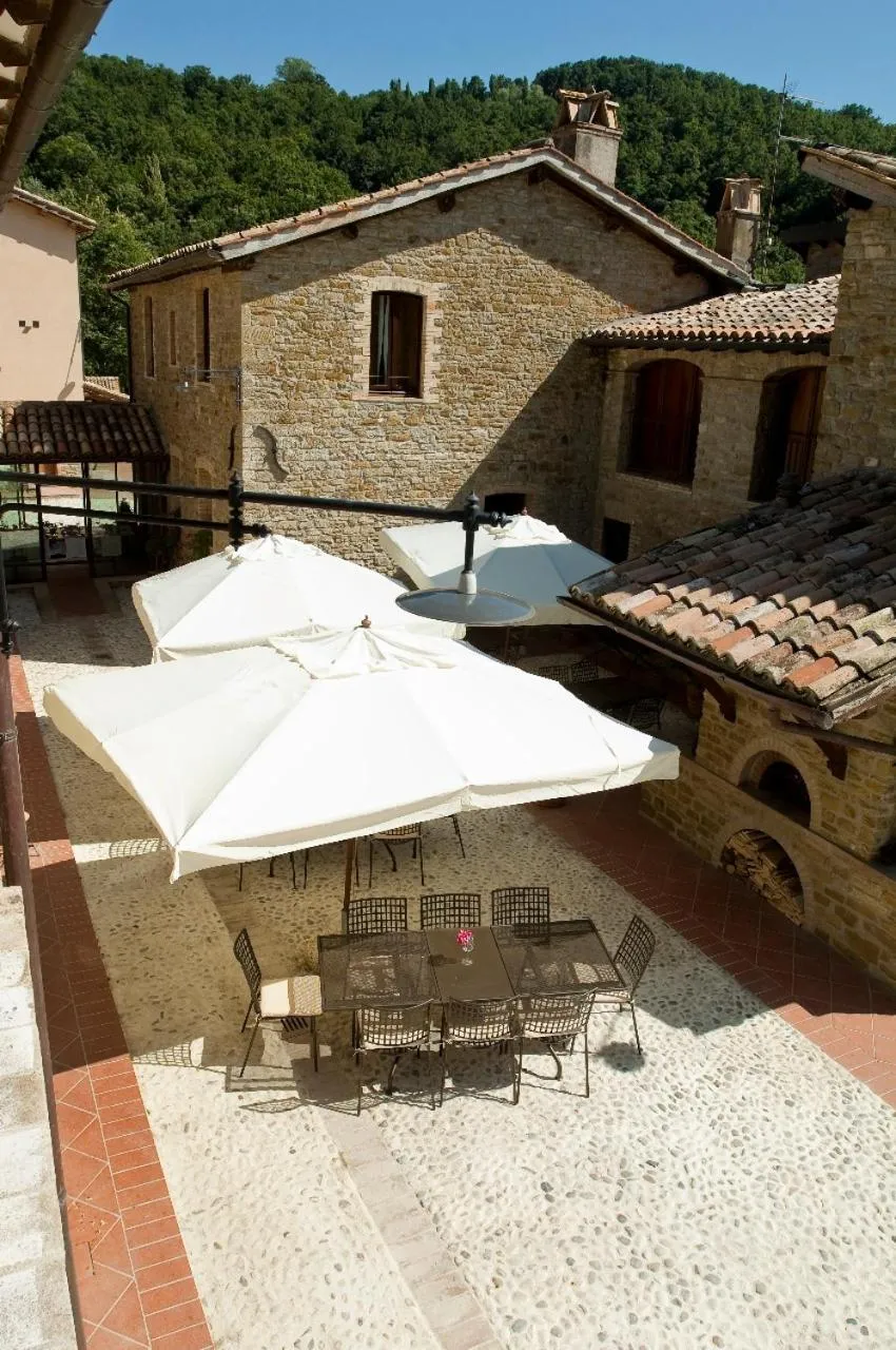 Restaurant/places to eat in Agriturismo Le Case