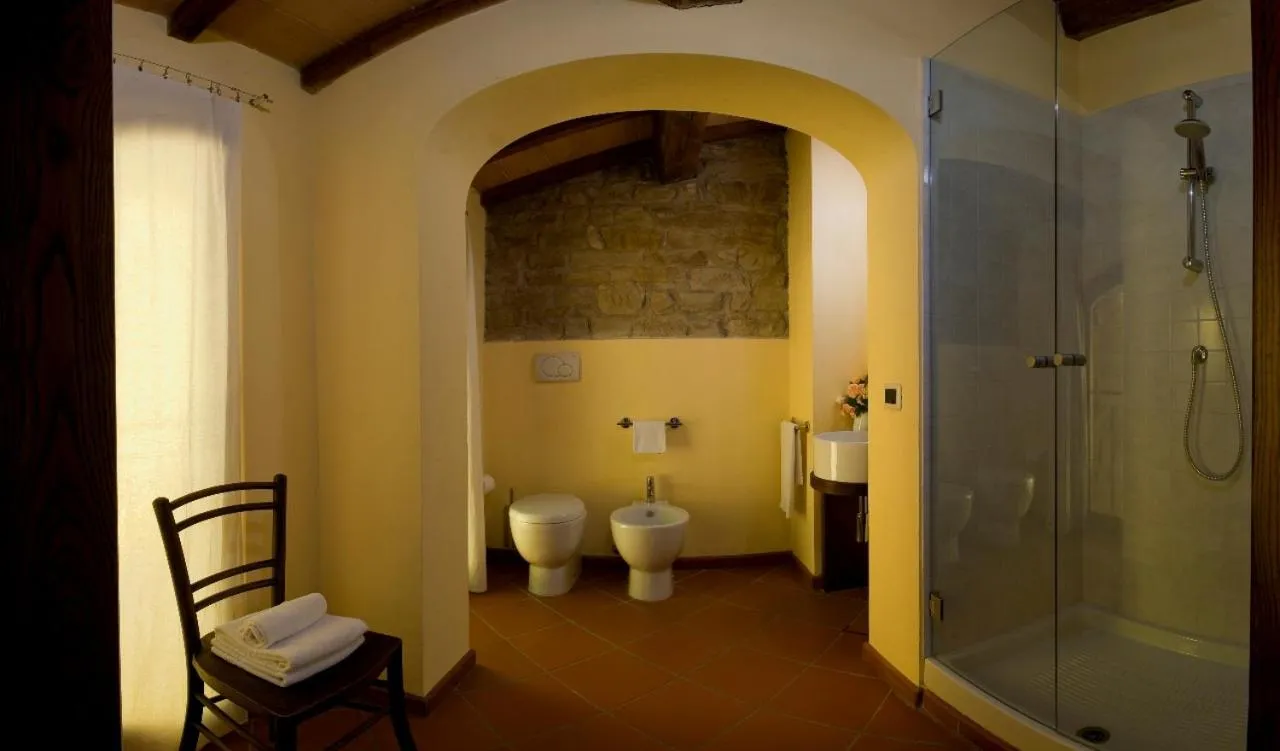 Shower in Agriturismo Le Case