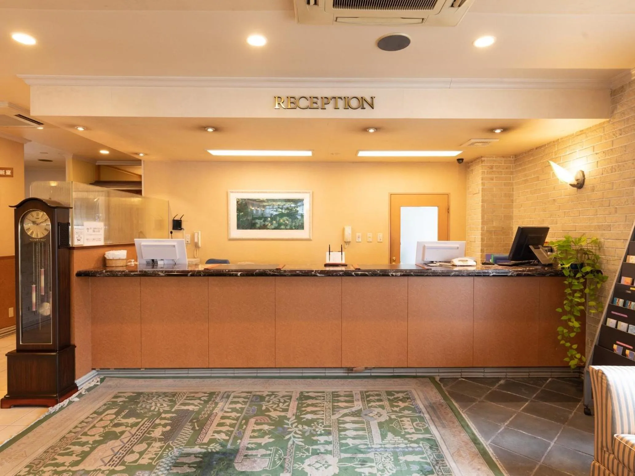 Lobby or reception in Hotel Castle Inn Suzuka Chuo