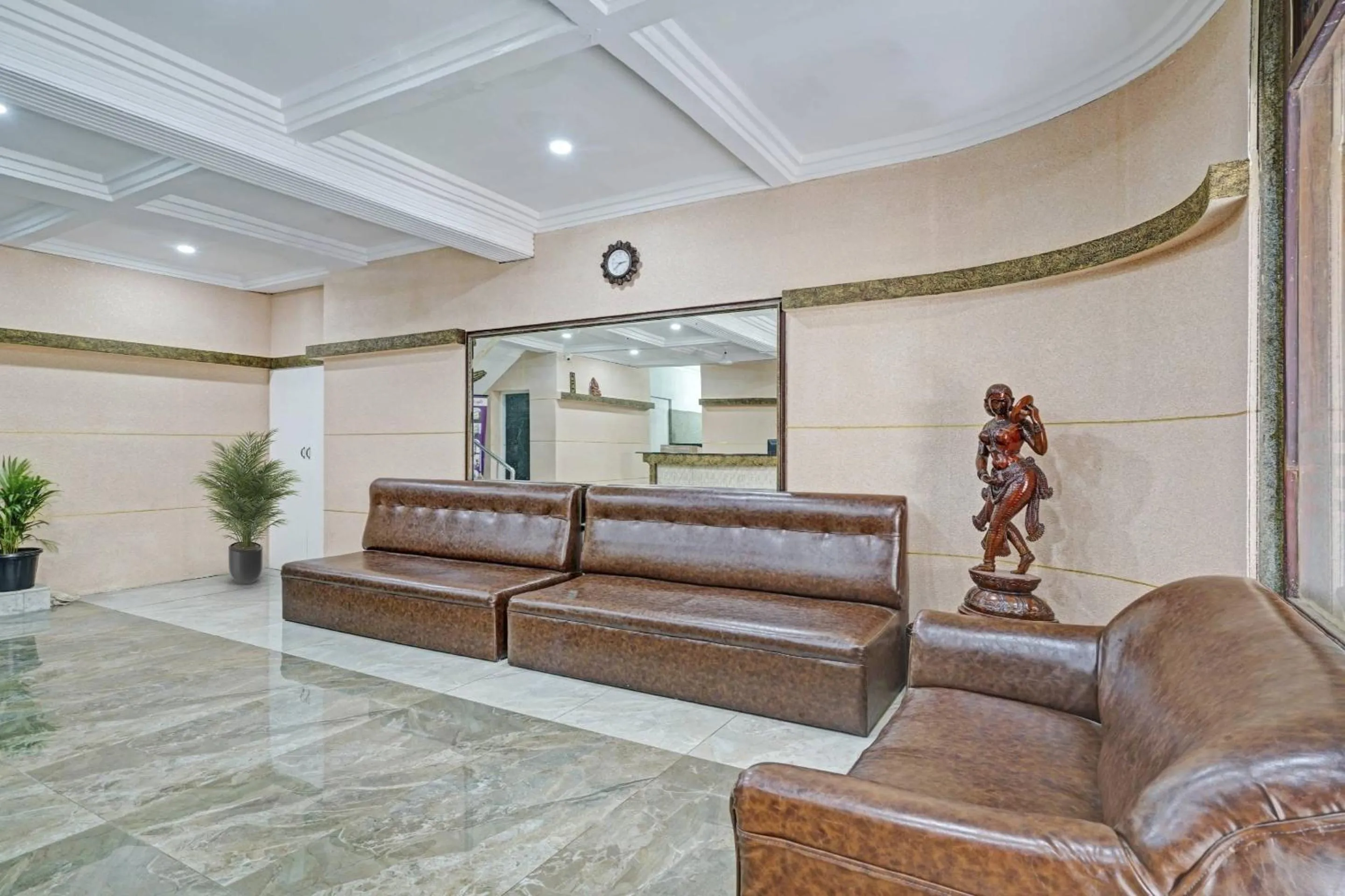 Lobby or reception in Capital O Rayan Plaza