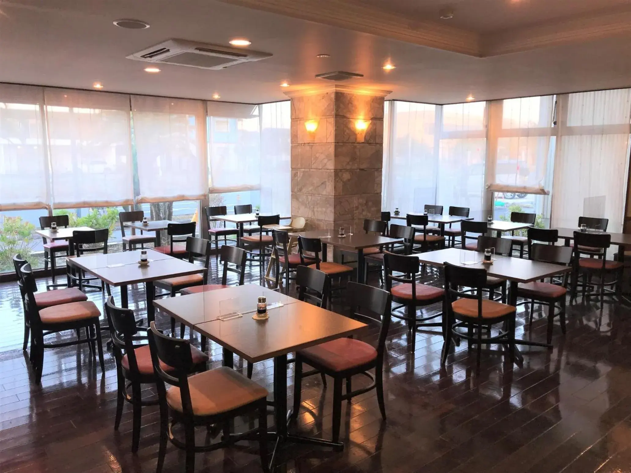 Restaurant/places to eat in Hotel Castle Inn Tsu Restaurant/places to eat in Hotel Castle Inn Tsu