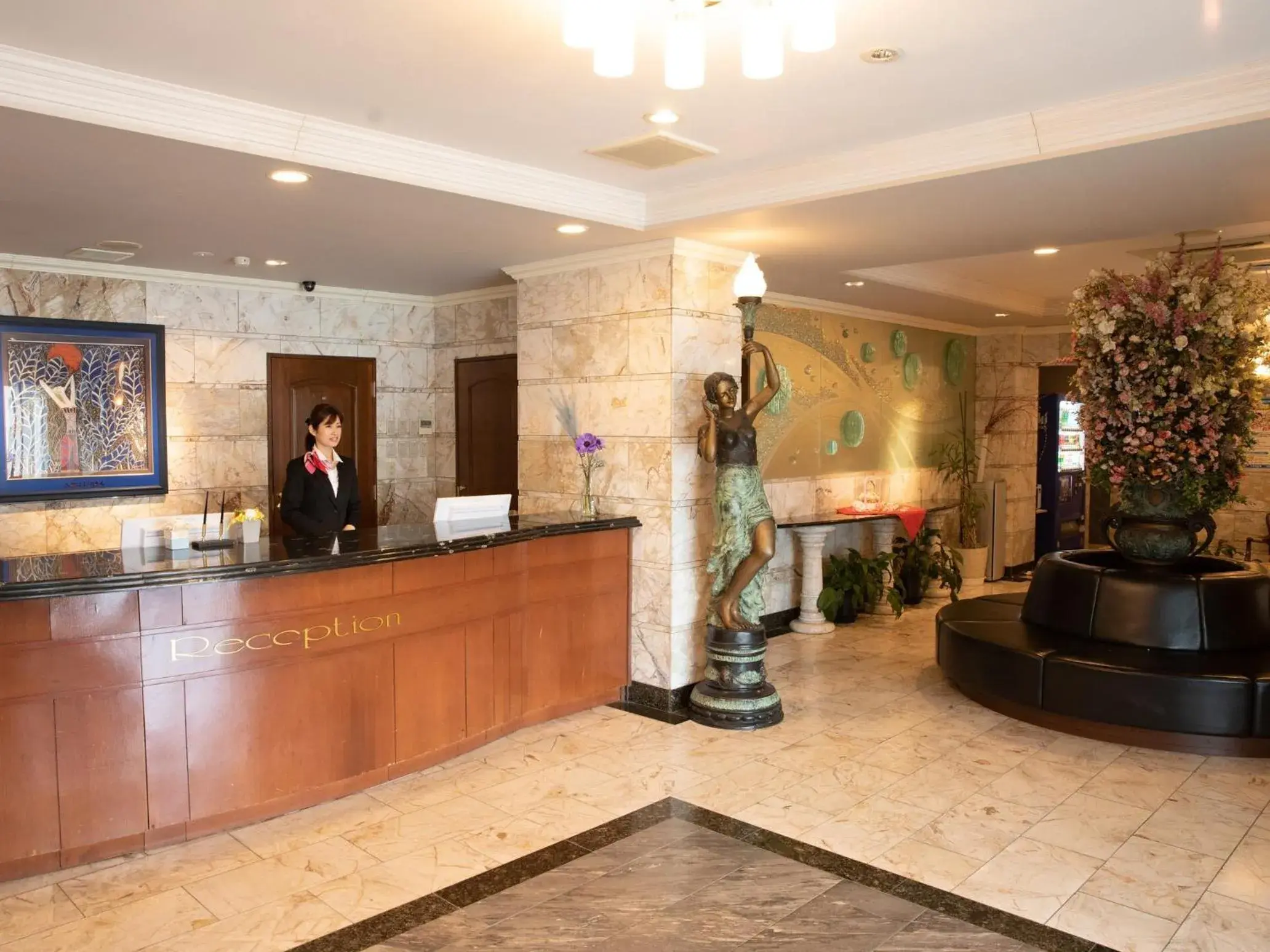Lobby or reception in Hotel Castle Inn Tsu Lobby or reception in Hotel Castle Inn Tsu