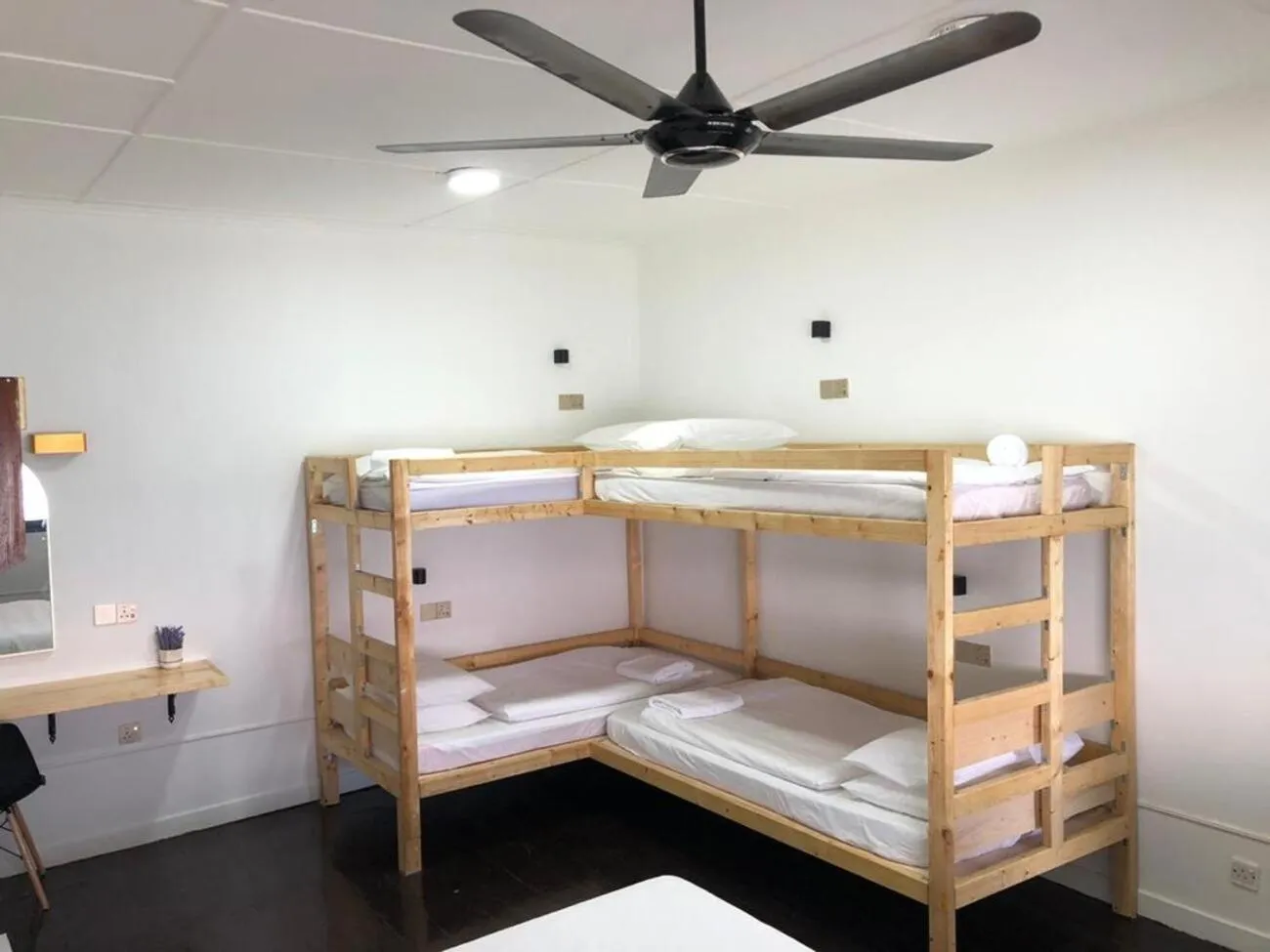 Bedroom, Bed in Seaside Travellers Inn