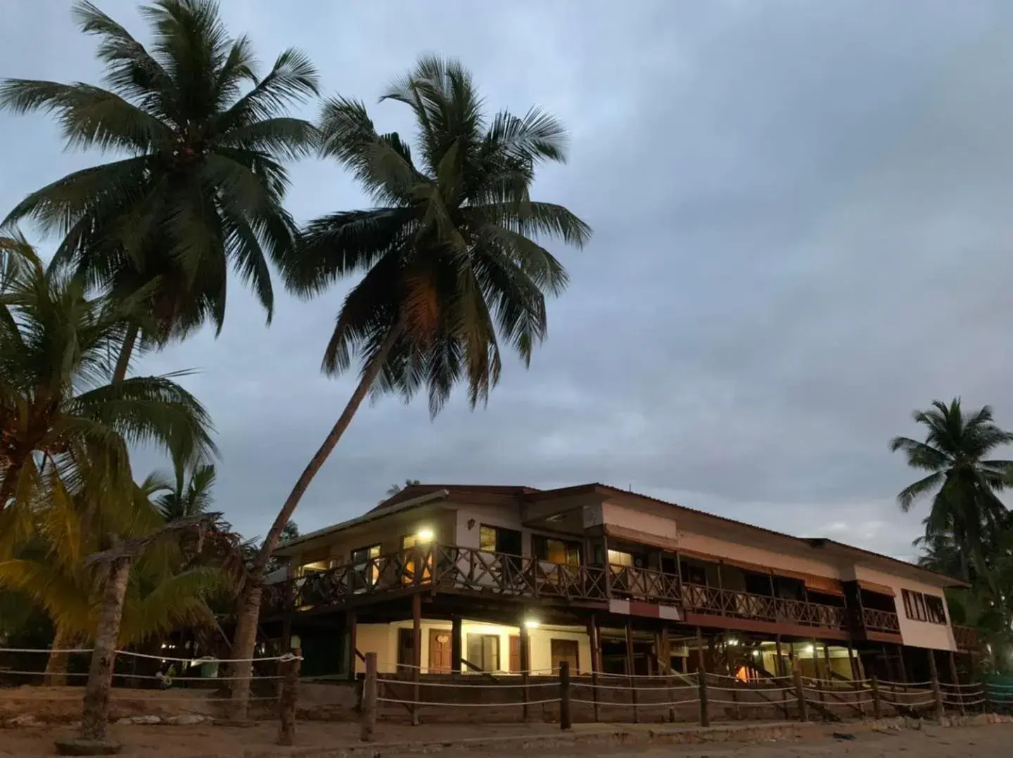 Property Building in Seaside Travellers Inn