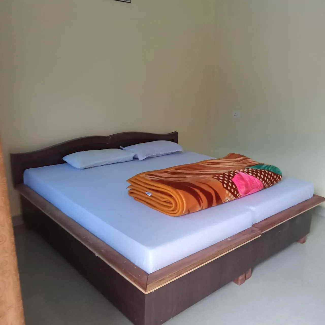 Deluxe Room - single occupancy in Vijaya Palace by StayApart