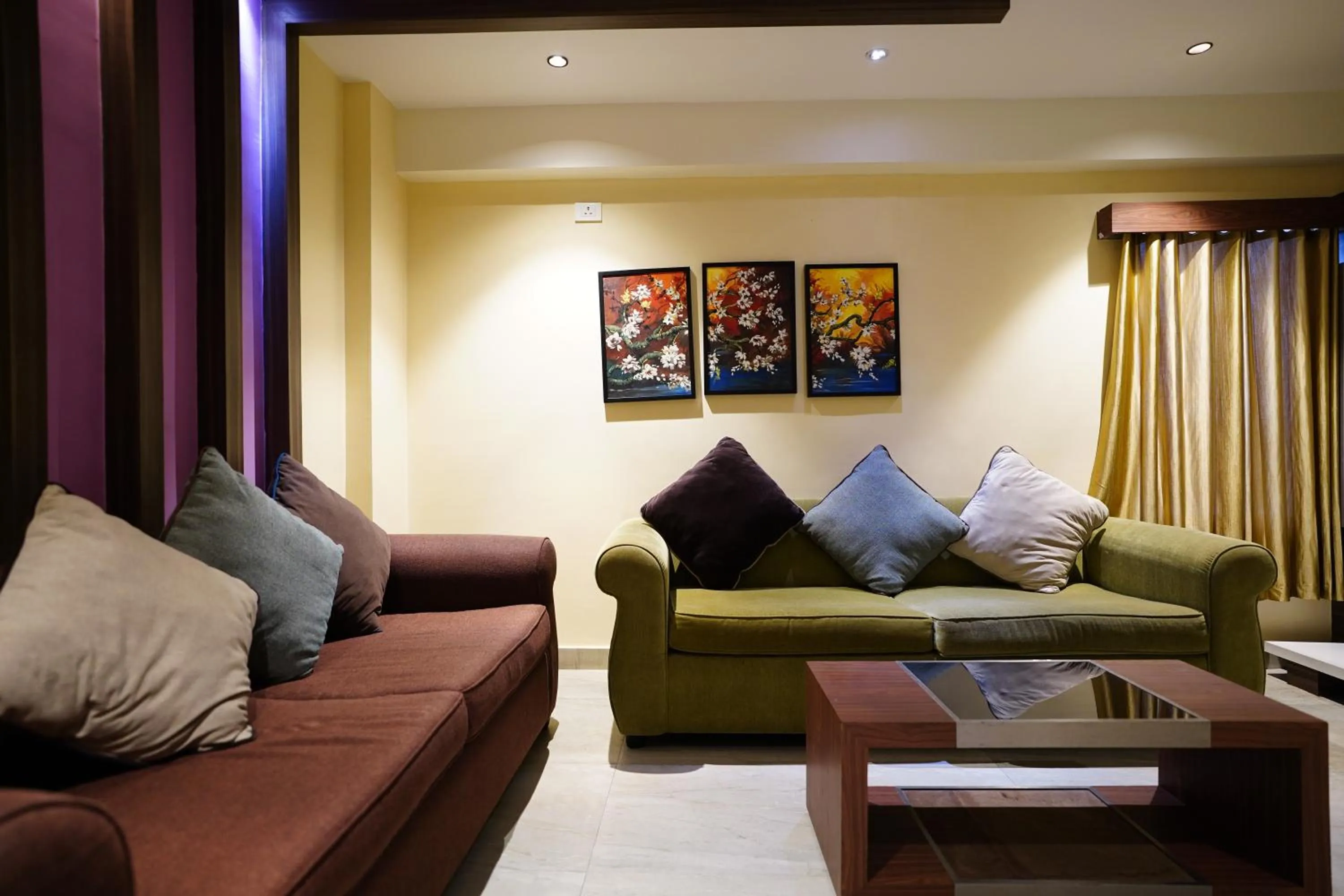 Emarald Hotel Calicut