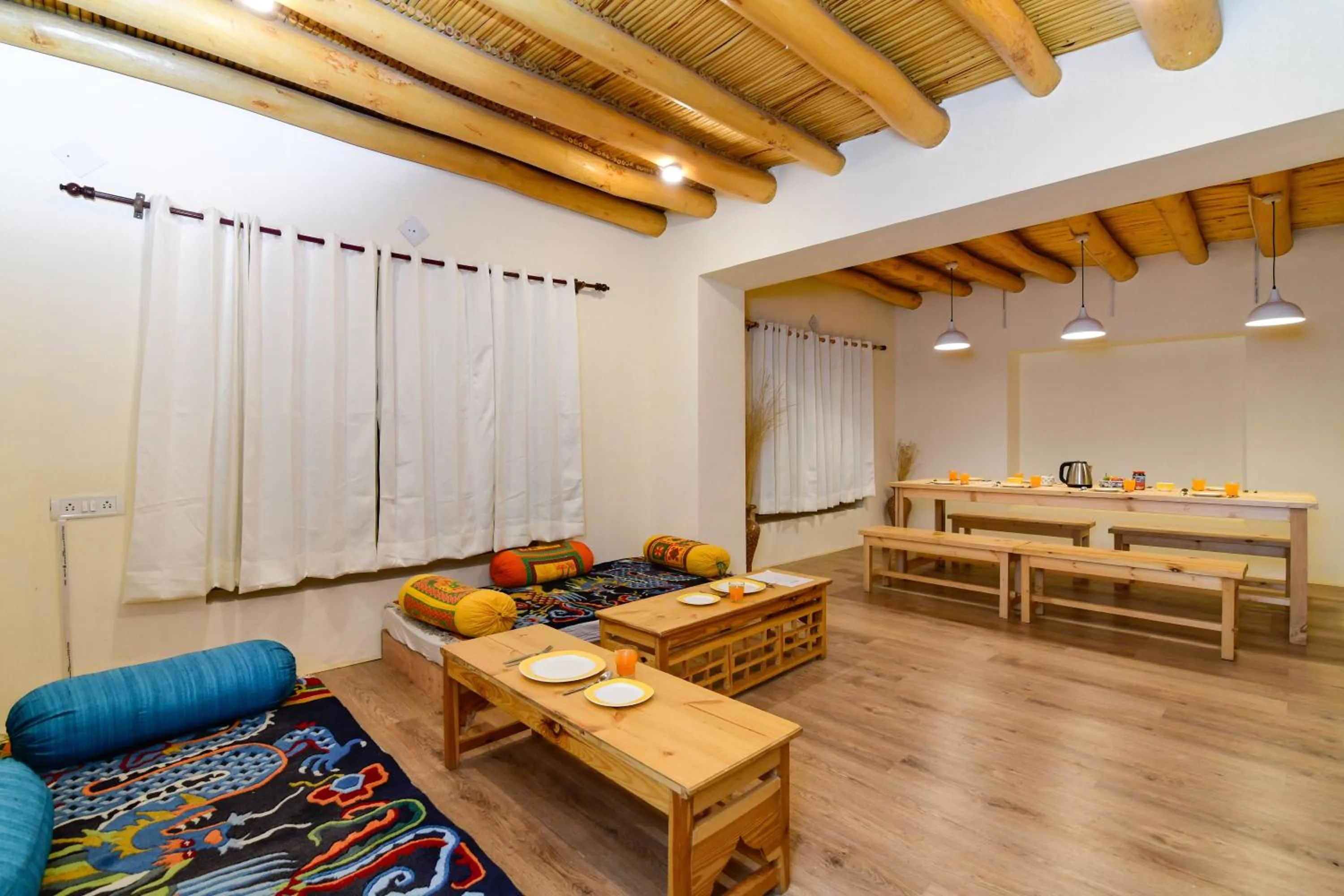 Kitchen or kitchenette in Raybo Hostel - Serene stay with 5 mins walk from the main market