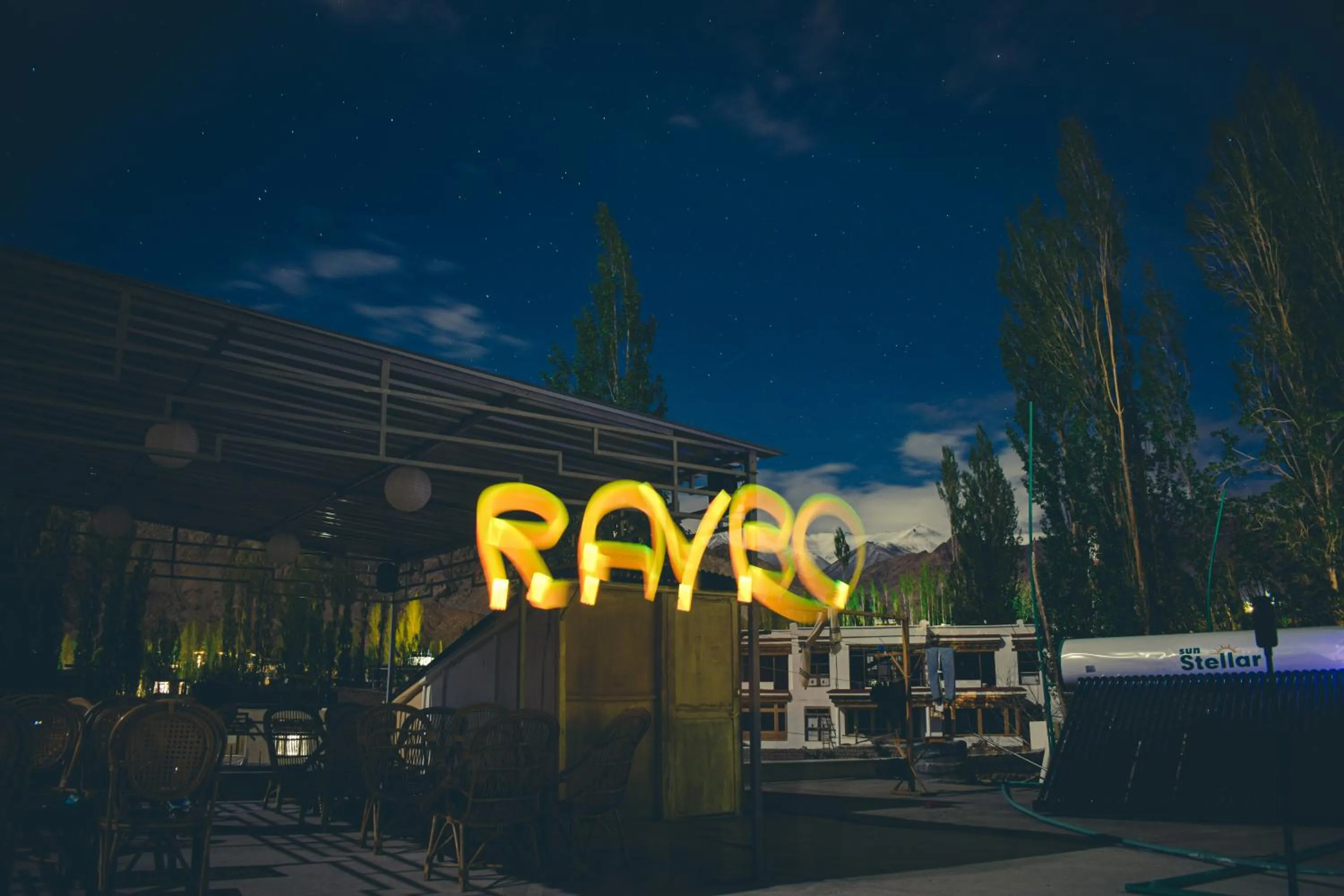 Text overlay in Raybo Hostel - Serene stay with 5 mins walk from the main market